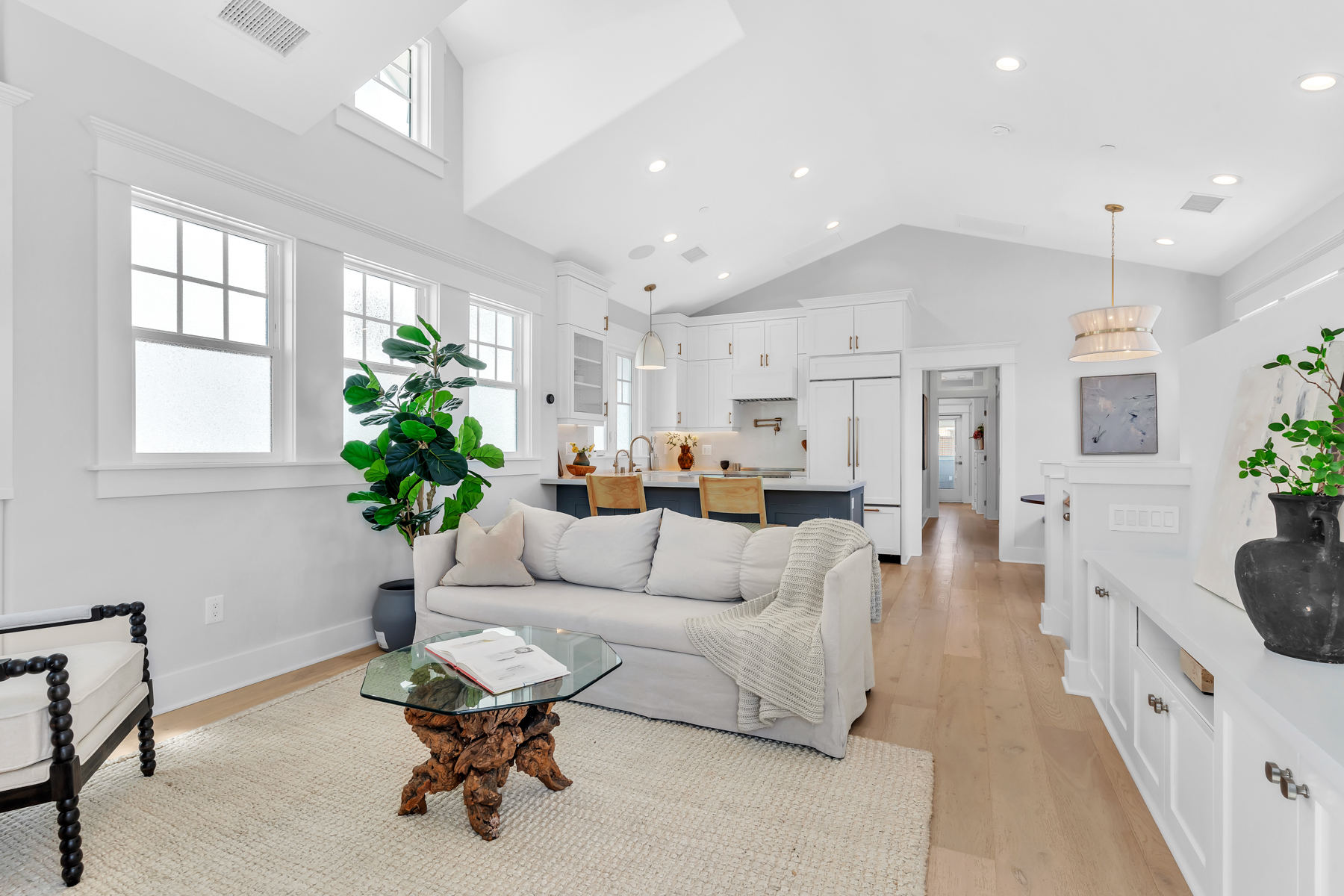  943 F Avenue, Coronado, CA 92118 - 物件實景