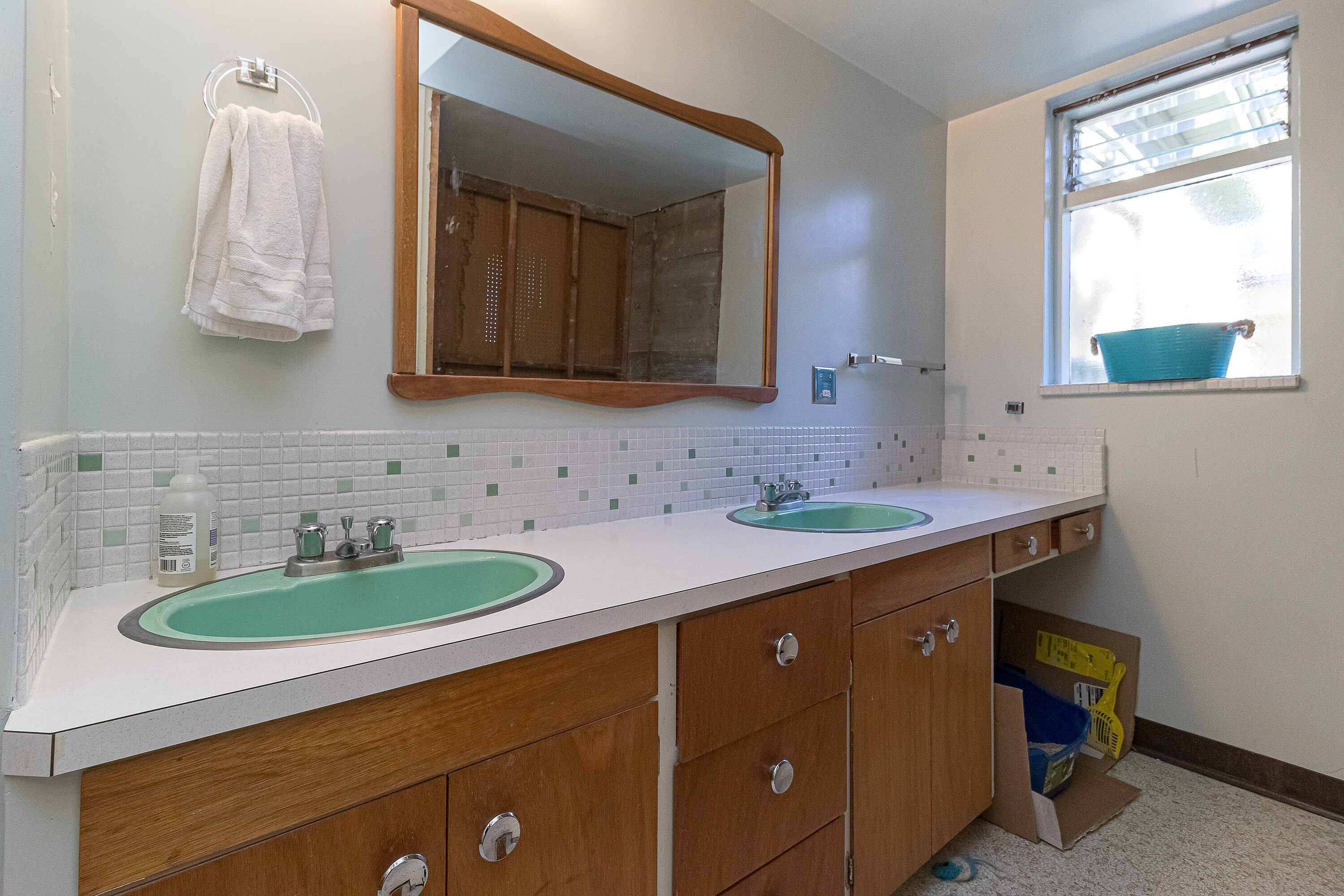  Prime Waterfront Home - 物件實景