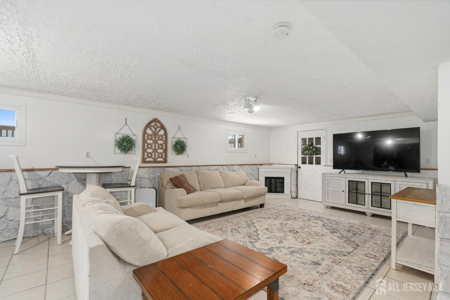 Old Bridge, New Jersey, 08857, United States, 4 Bedrooms Bedrooms, ,2 BathroomsBathrooms,Residential,For Sale,1989092