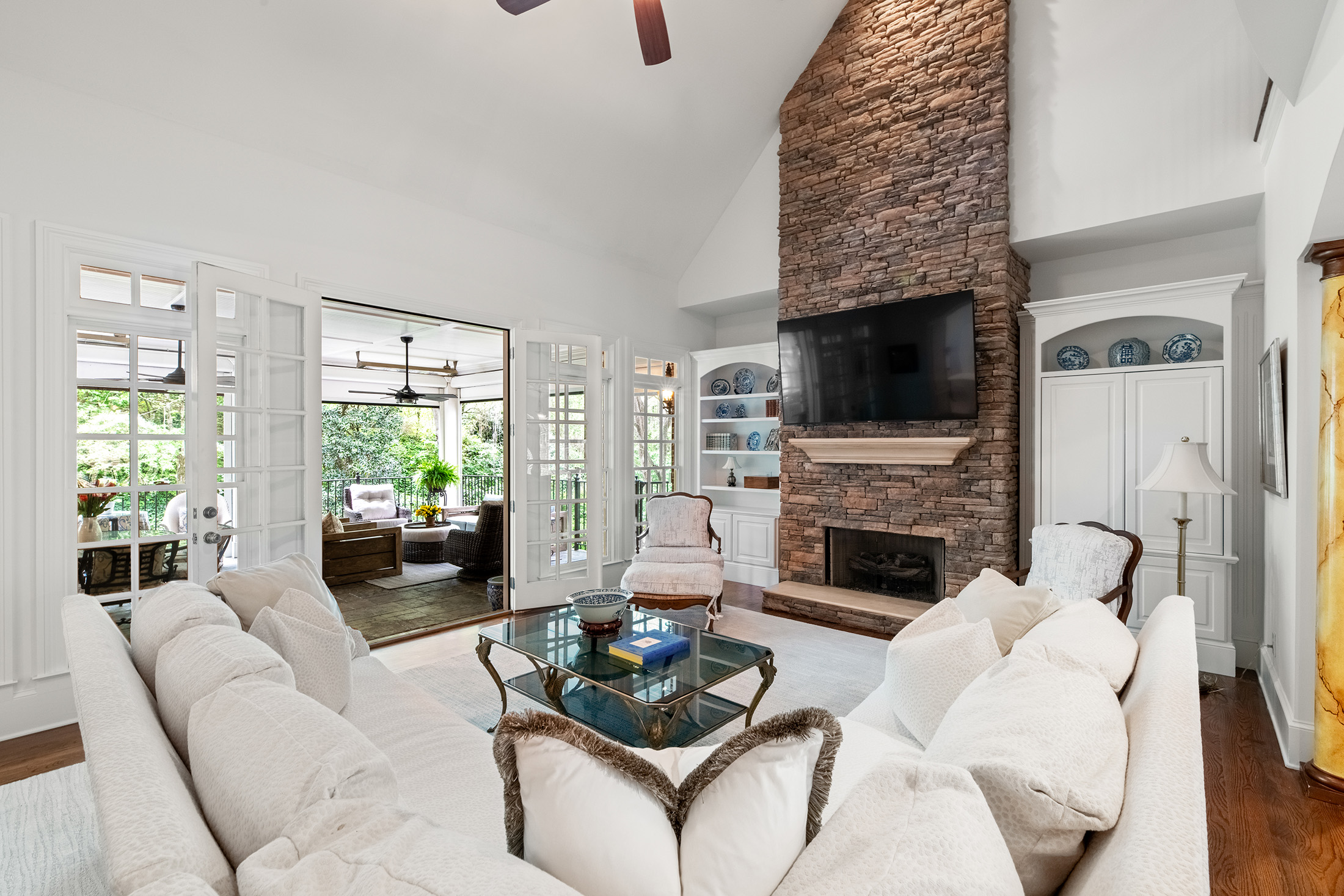  Magnificent Gated Vinings Estate Blends Elegance, Comfort and Lifestyle - 物件實景