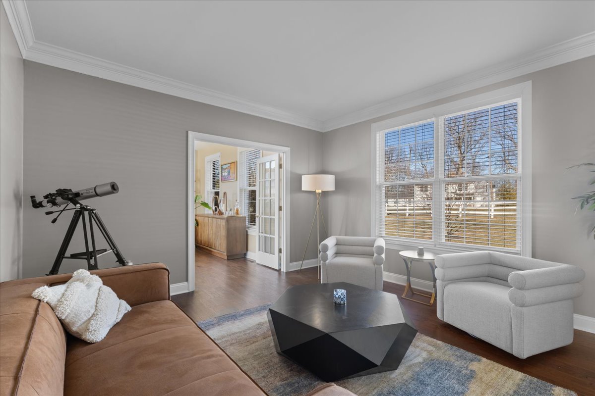 New Windsor, Maryland, 21776, United States, 5 Bedrooms Bedrooms, ,5 BathroomsBathrooms,Residential,For Sale,1943659