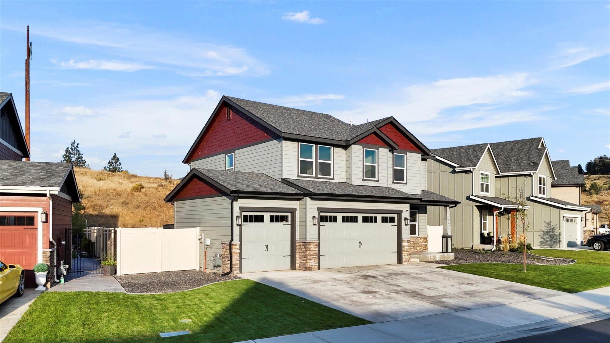 Liberty Lake, Washington, 99019, United States, 3 Bedrooms Bedrooms, ,3 BathroomsBathrooms,Residential,For Sale,1950733