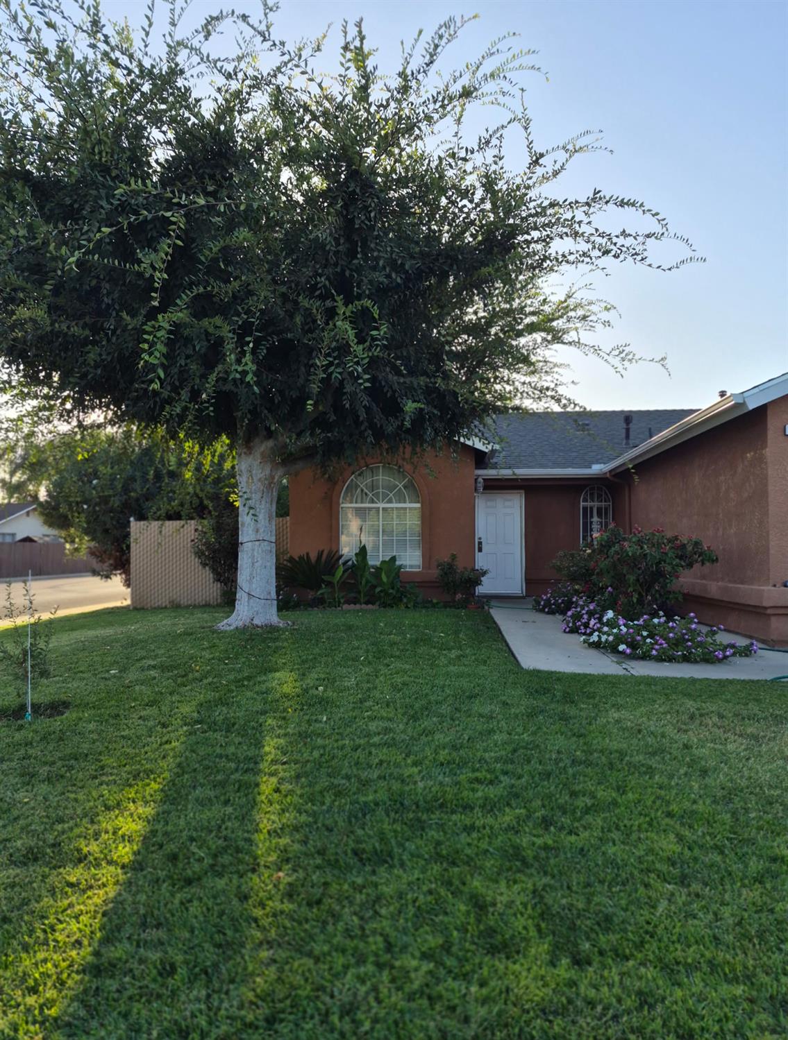 Fisher Ave, Reedley, CA 93654