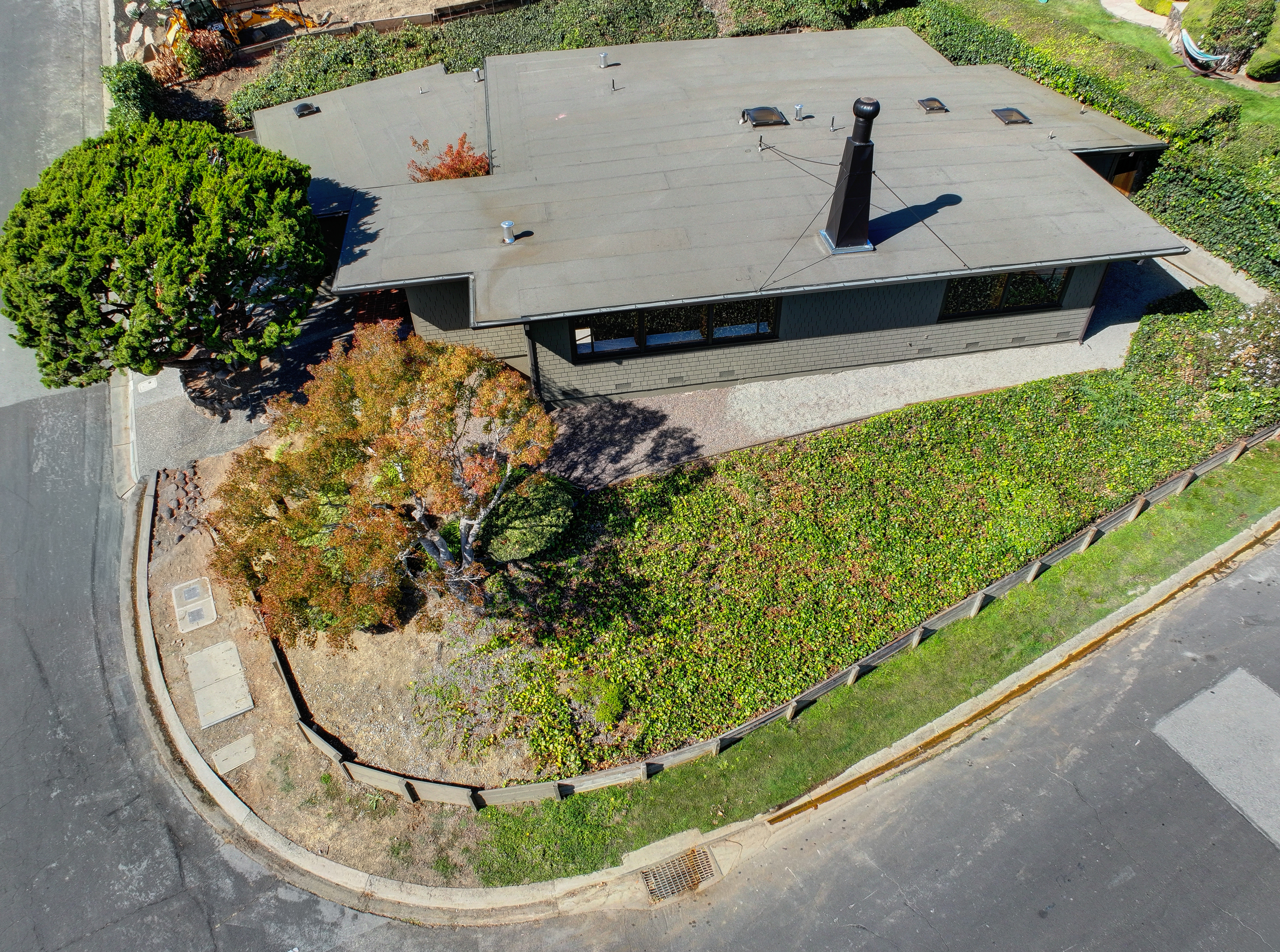  Mid-Century Character. Bay Views. A Rare Tiburon Opportunity - 物件實景