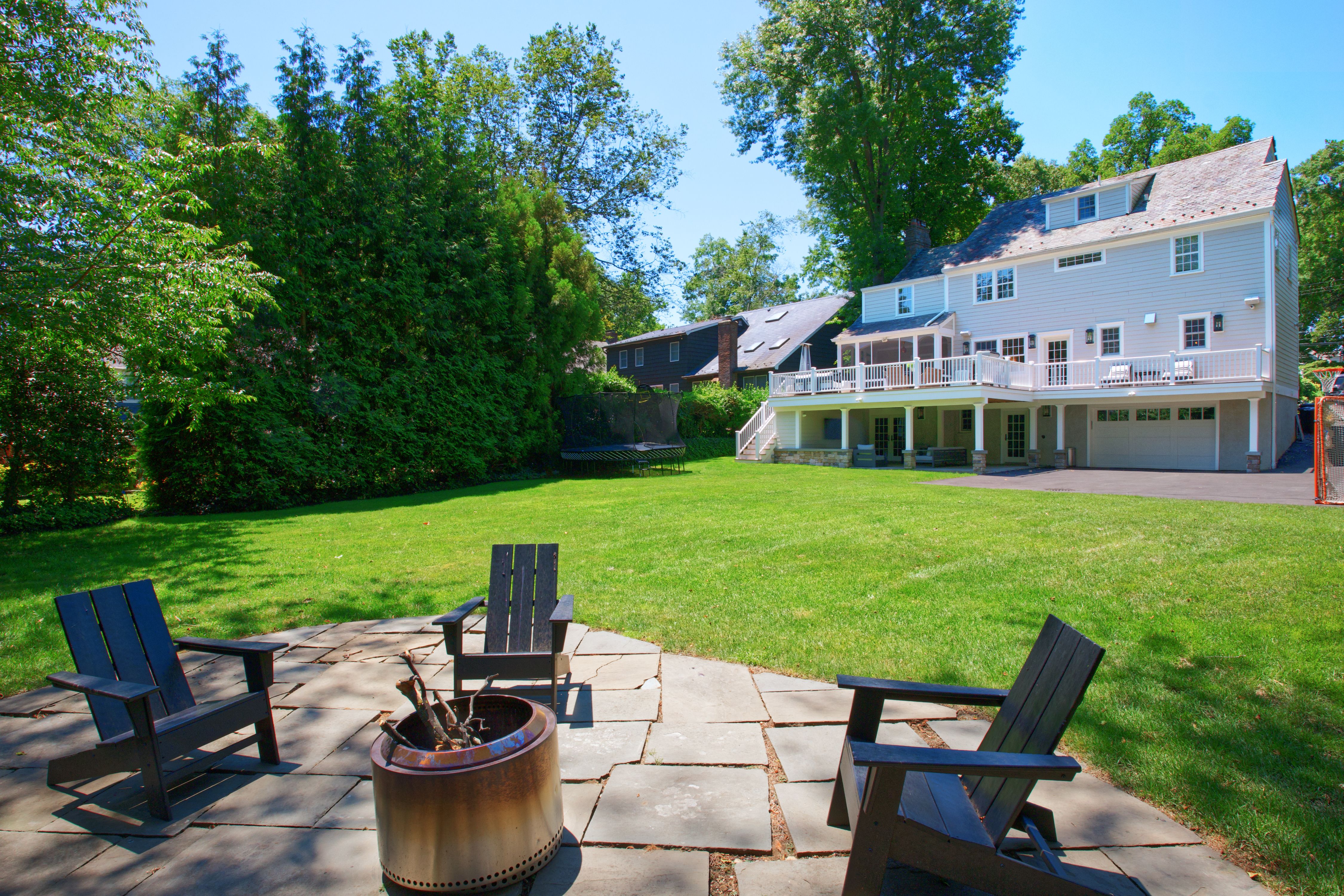  162 Manhasset Woods Road, Manhasset, NY 11030 - 物件實景