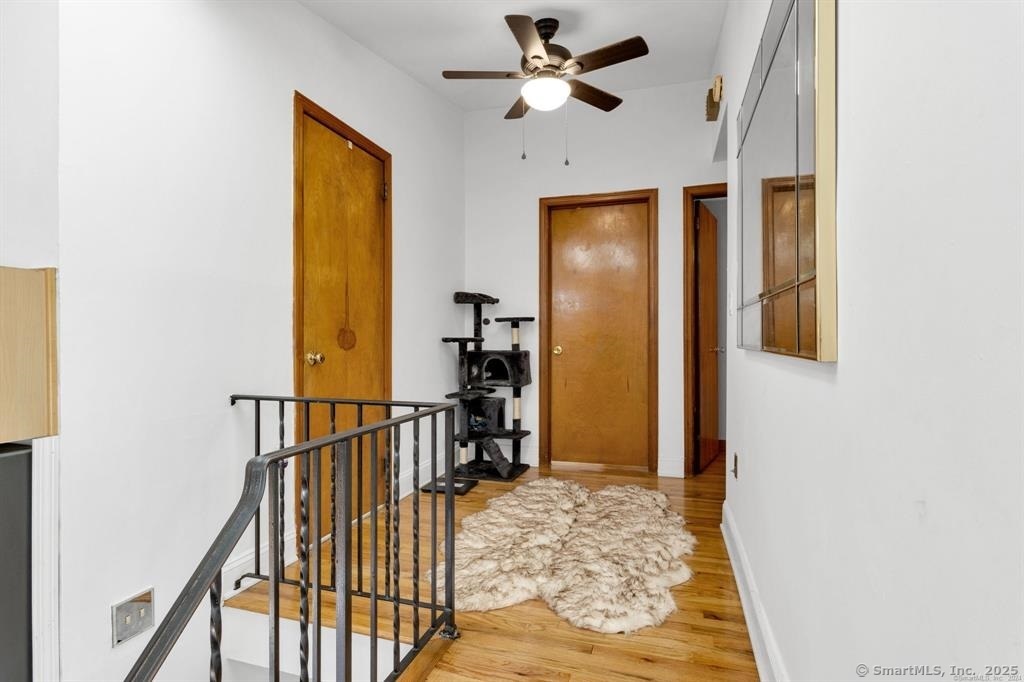 Brookfield, Connecticut, 06804, United States, 4 Bedrooms Bedrooms, ,2 BathroomsBathrooms,Residential,For Sale,1730338