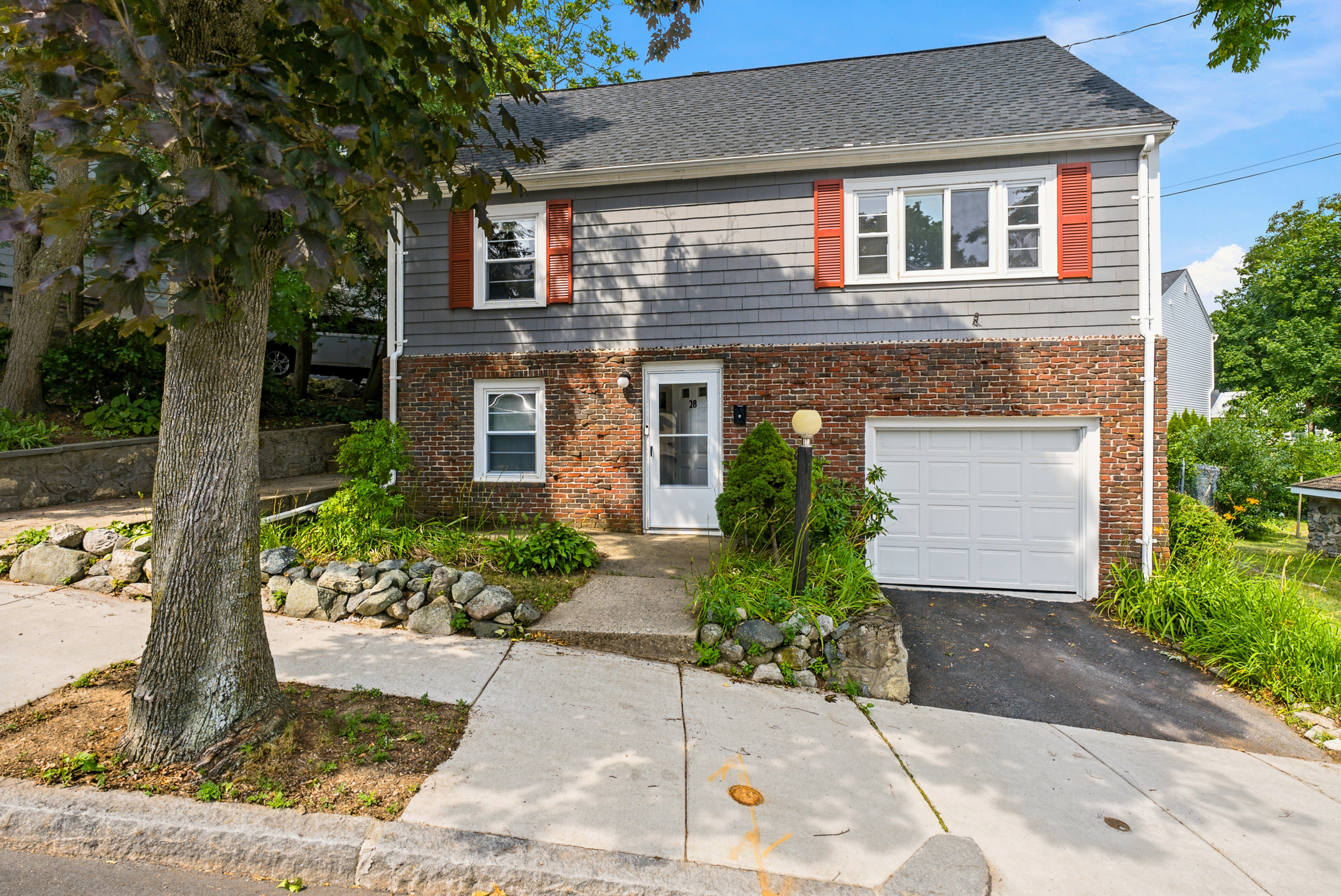  28 Preston St, Malden, MA, 02148 - 物件實景
