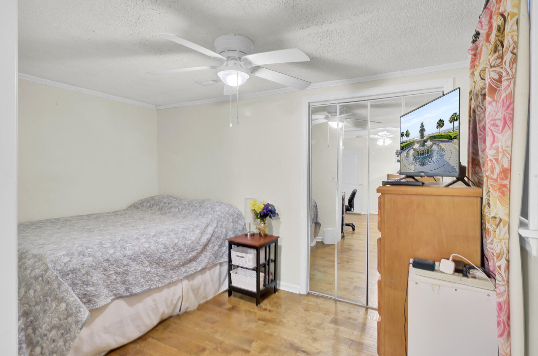 Charleston, South Carolina, 29407, United States, 4 Bedrooms Bedrooms, ,2 BathroomsBathrooms,Residential,For Sale,1950272