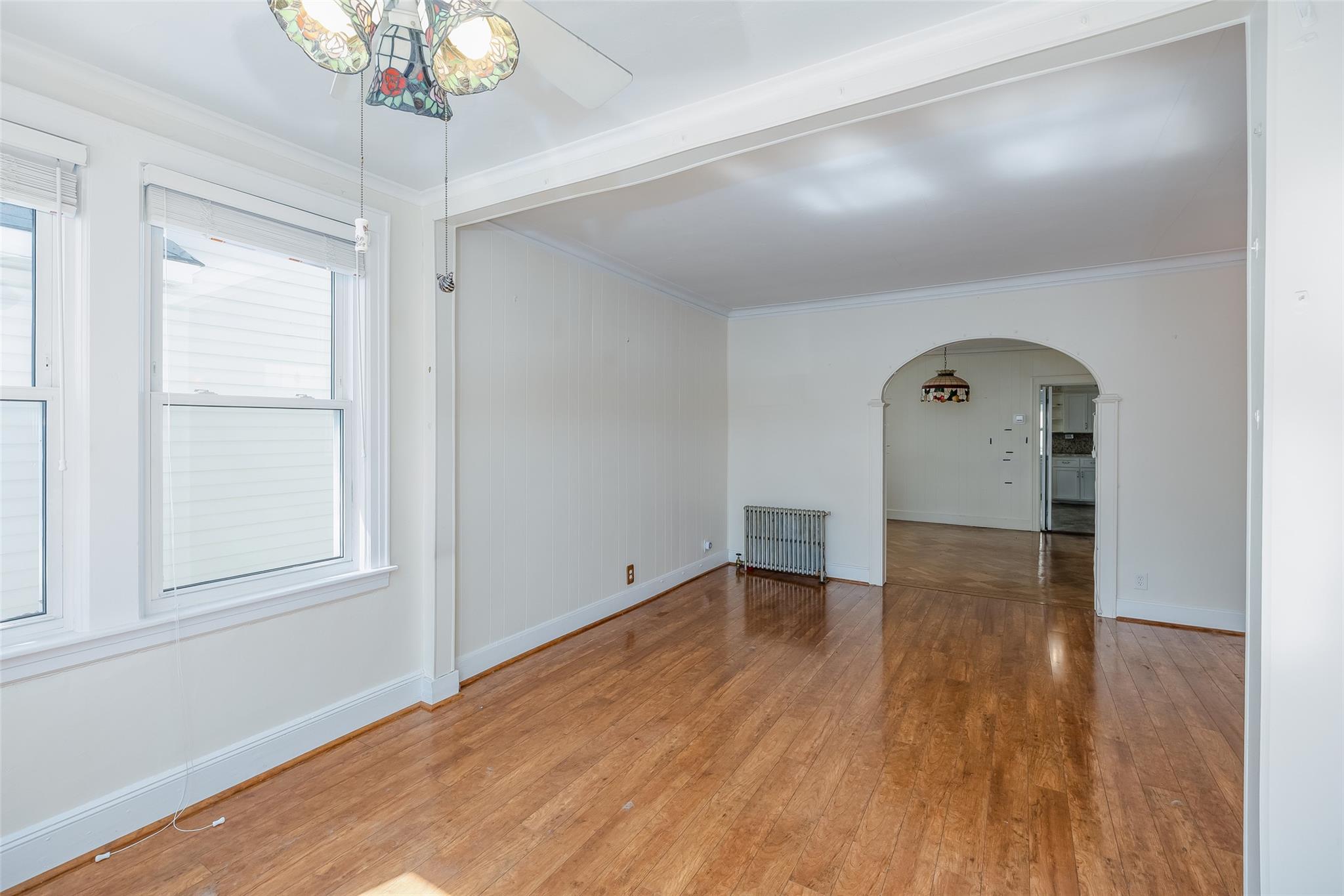 Queens Village, New York, 11428, United States, 4 Bedrooms Bedrooms, ,2 BathroomsBathrooms,Residential,For Sale,1752730
