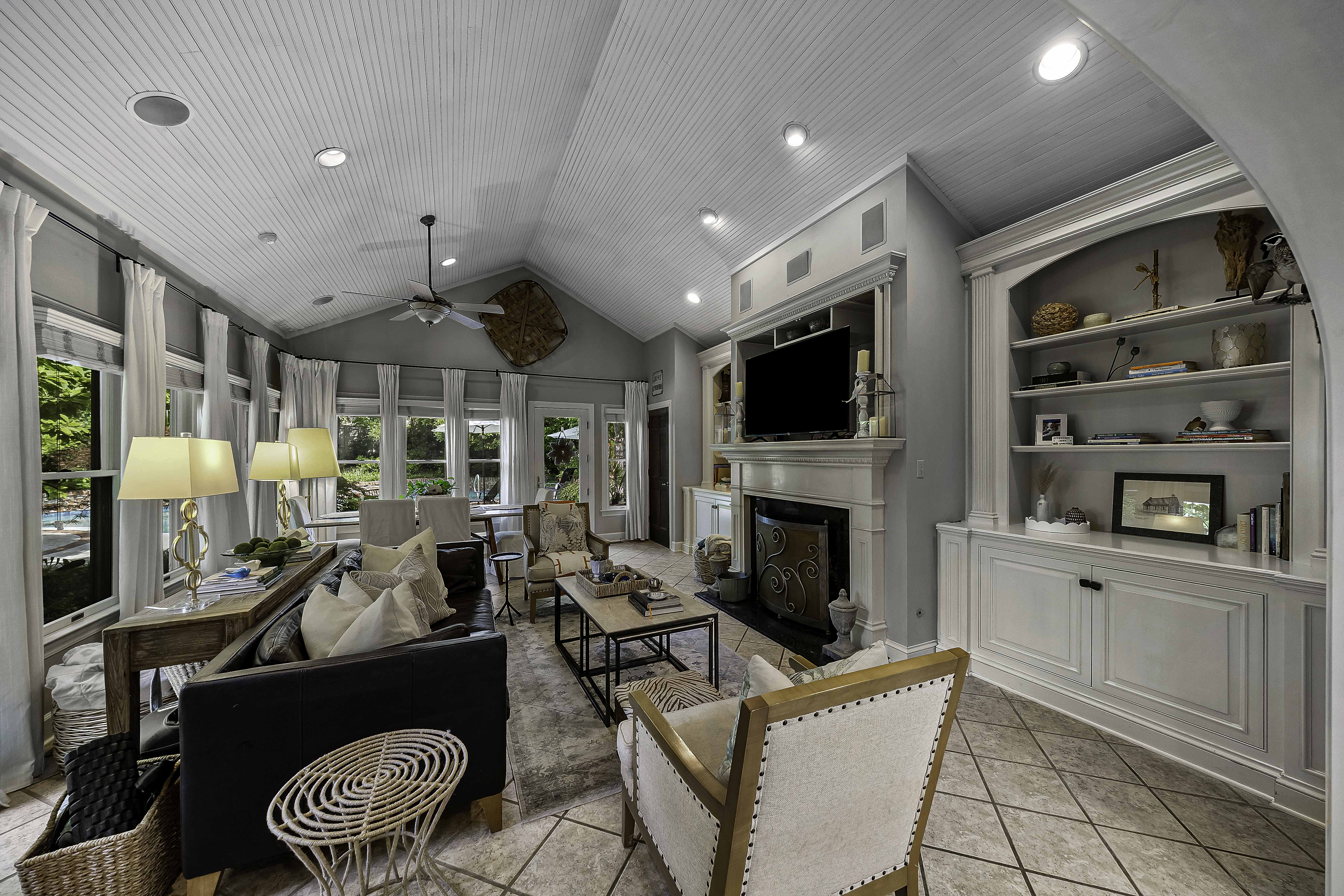  6933 Old Kent Drive, Knoxville, TN 37919 - 物件實景
