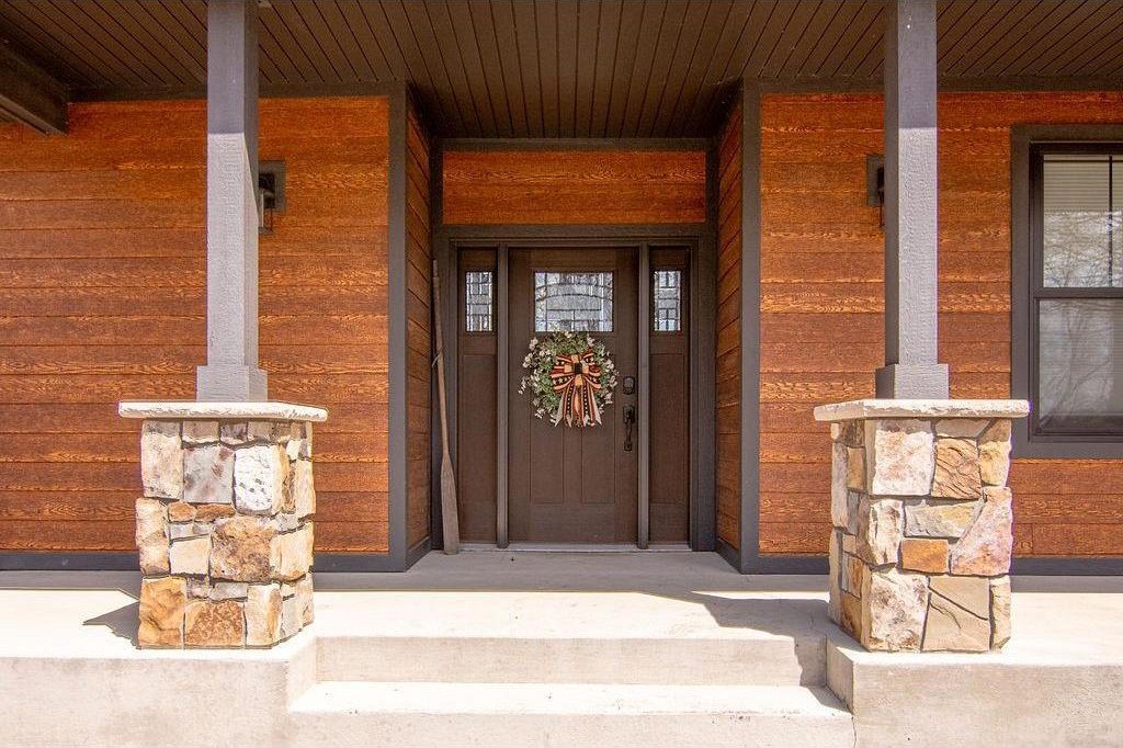 Alexandria, Minnesota, 56308, United States, 4 Bedrooms Bedrooms, ,4 BathroomsBathrooms,Residential,For Sale,2039906