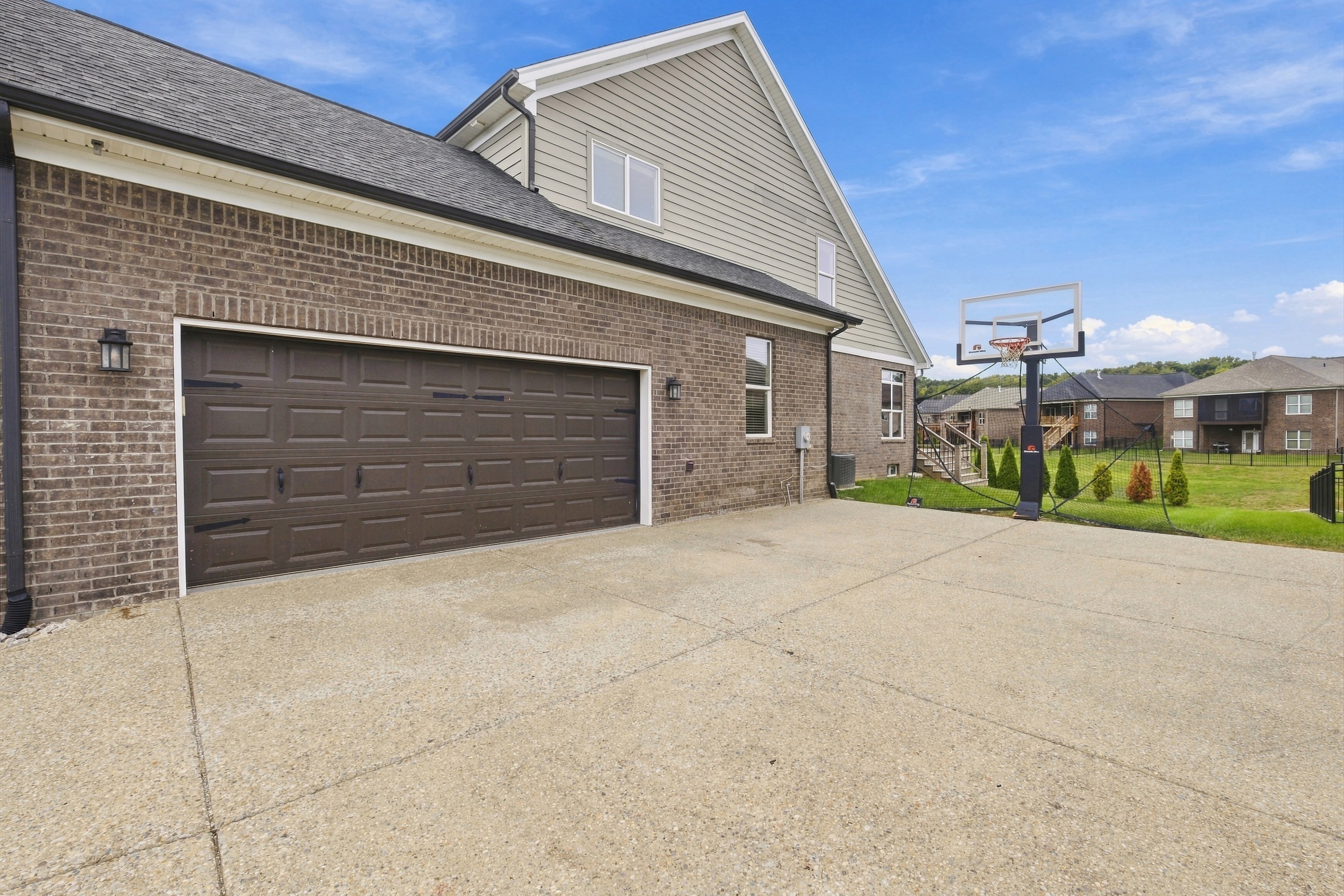  2008 Scenic Lakes Drive, Louisville, KY 40245 - 物件實景