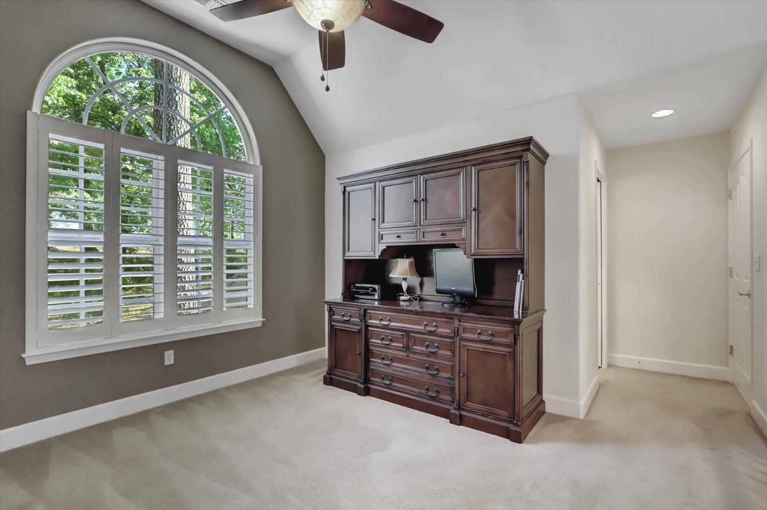 Grass Valley, California, 95945, United States, 4 Bedrooms Bedrooms, ,4 BathroomsBathrooms,Residential,For Sale,1986075