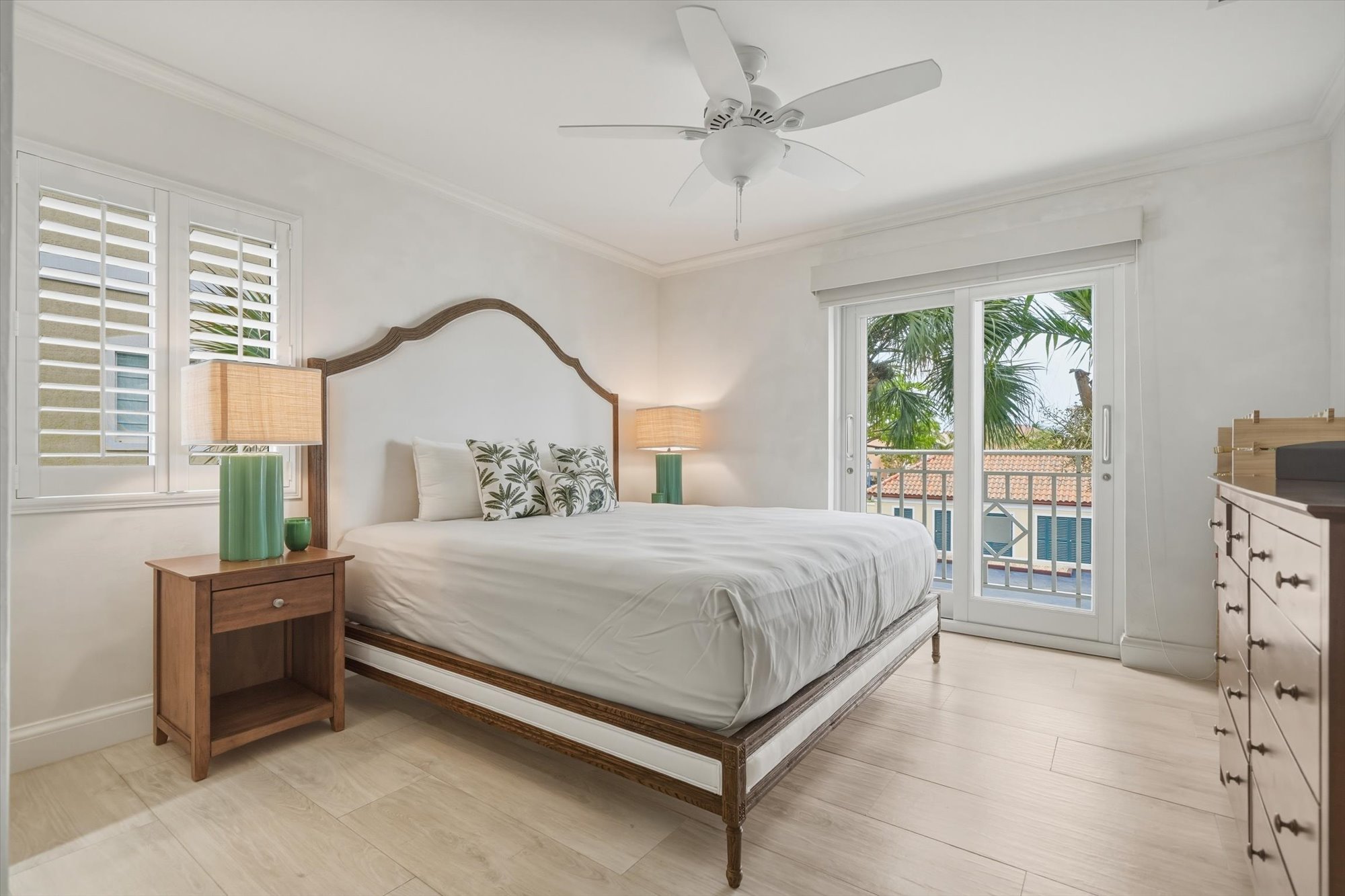  Unit 6D, Caves Point Condominiums - 物件實景