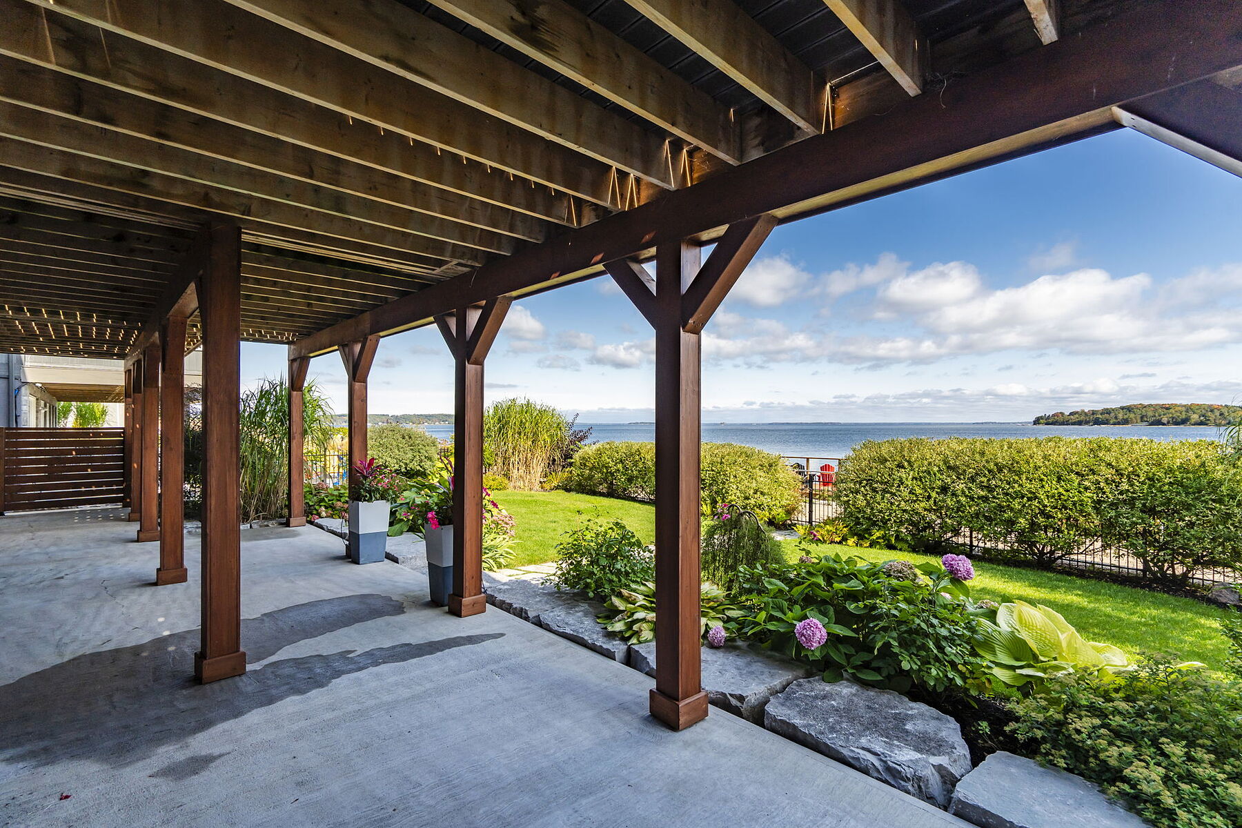  Lakefront Modern Masterpiece - 物件實景