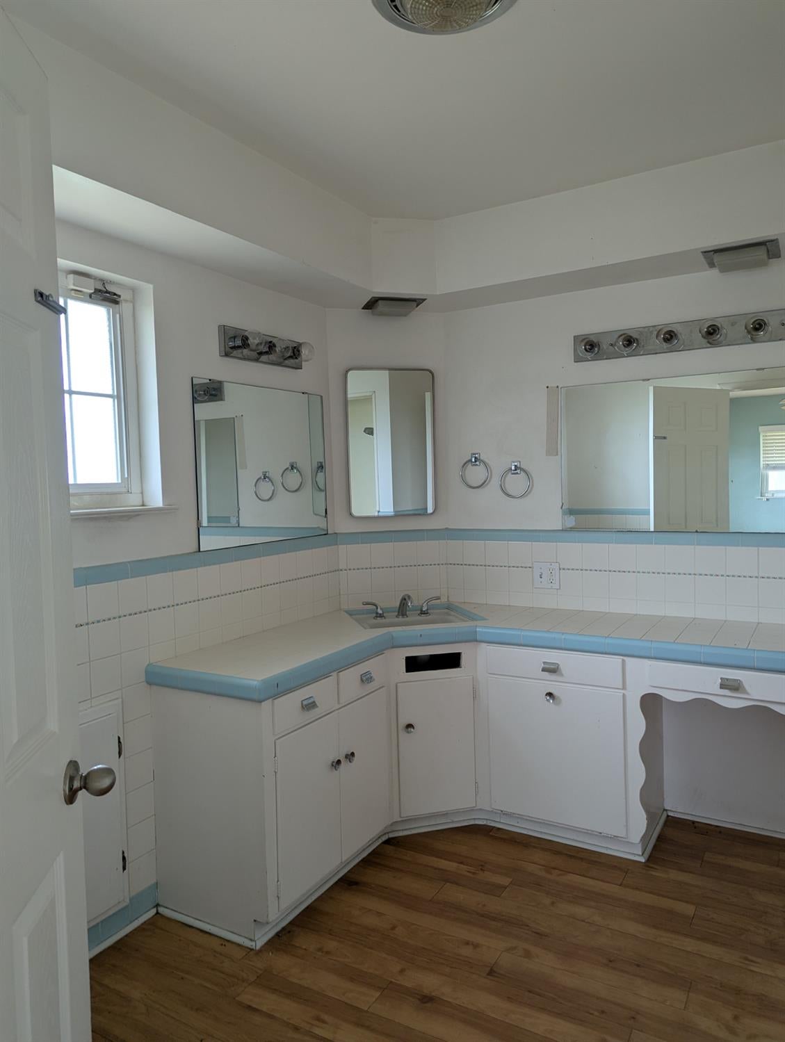 Stratford, California, 93266, United States, 4 Bedrooms Bedrooms, ,2 BathroomsBathrooms,Residential,For Sale,2012524