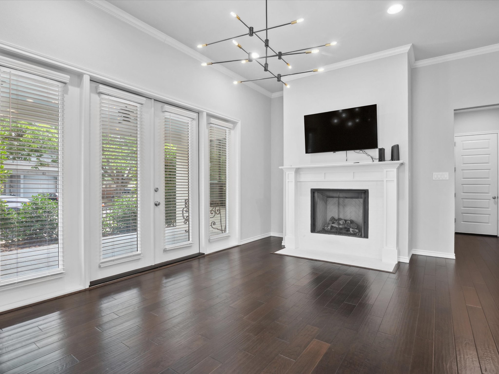 Fort Worth, Texas, 76114, United States, 3 Bedrooms Bedrooms, ,5 BathroomsBathrooms,Residential,For Sale,1922008