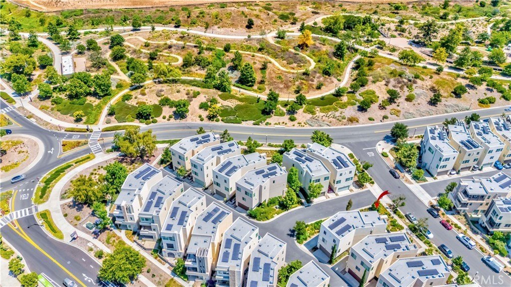 Irvine, California, 92618, United States, 3 Bedrooms Bedrooms, ,4 BathroomsBathrooms,Residential,For Sale,1987840