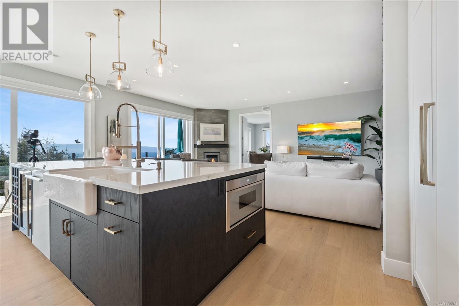 SOOKE, British Columbia, V9Z 1L8, CA, 5 Bedrooms Bedrooms, ,5 BathroomsBathrooms,Residential,For Sale,1883738