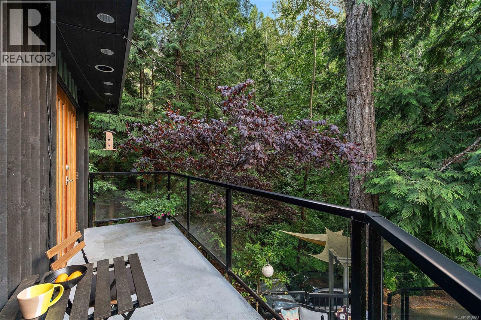 NORTH SAANICH, British Columbia, V8L 5K1, CA, 3 Bedrooms Bedrooms, ,3 BathroomsBathrooms,Residential,For Sale,1951213