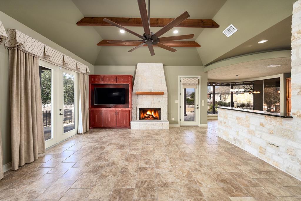 Kerrville, Texas, 78028, United States, 3 Bedrooms Bedrooms, ,3 BathroomsBathrooms,Residential,For Sale,2022585