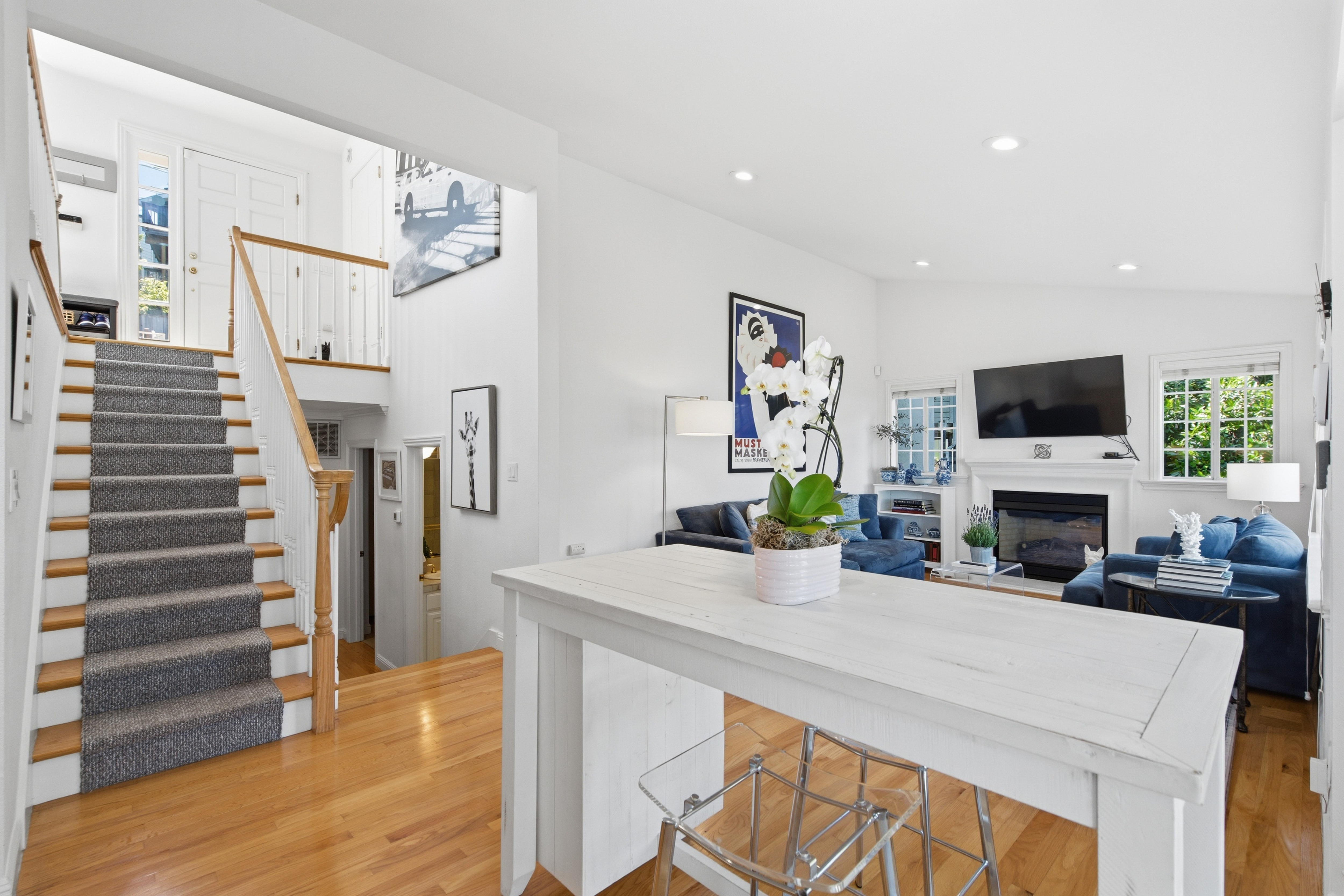  Prime Belmont Hills Home with Bay Views - 物件實景