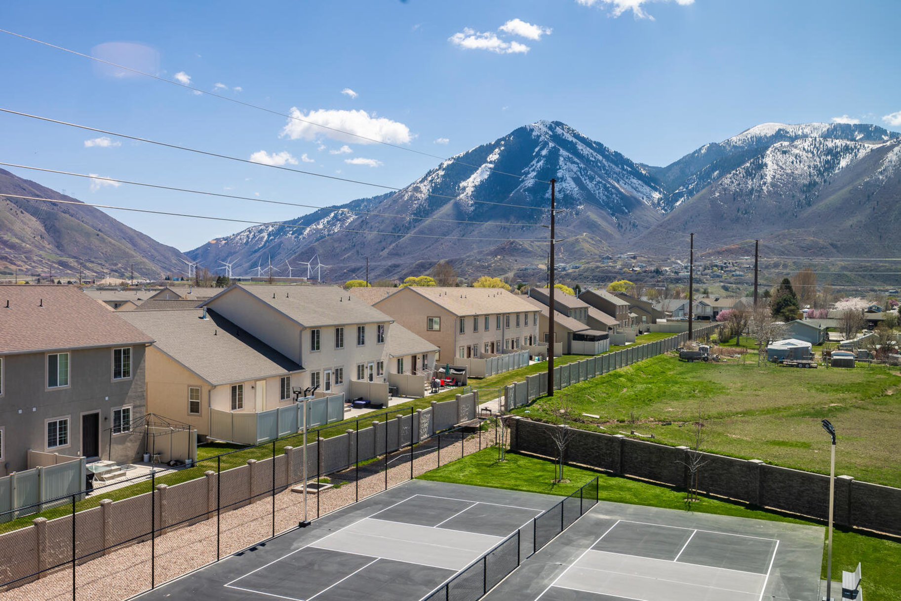  Three Bedroom Townhome at the Ridge at Spanish Fork - 物件實景