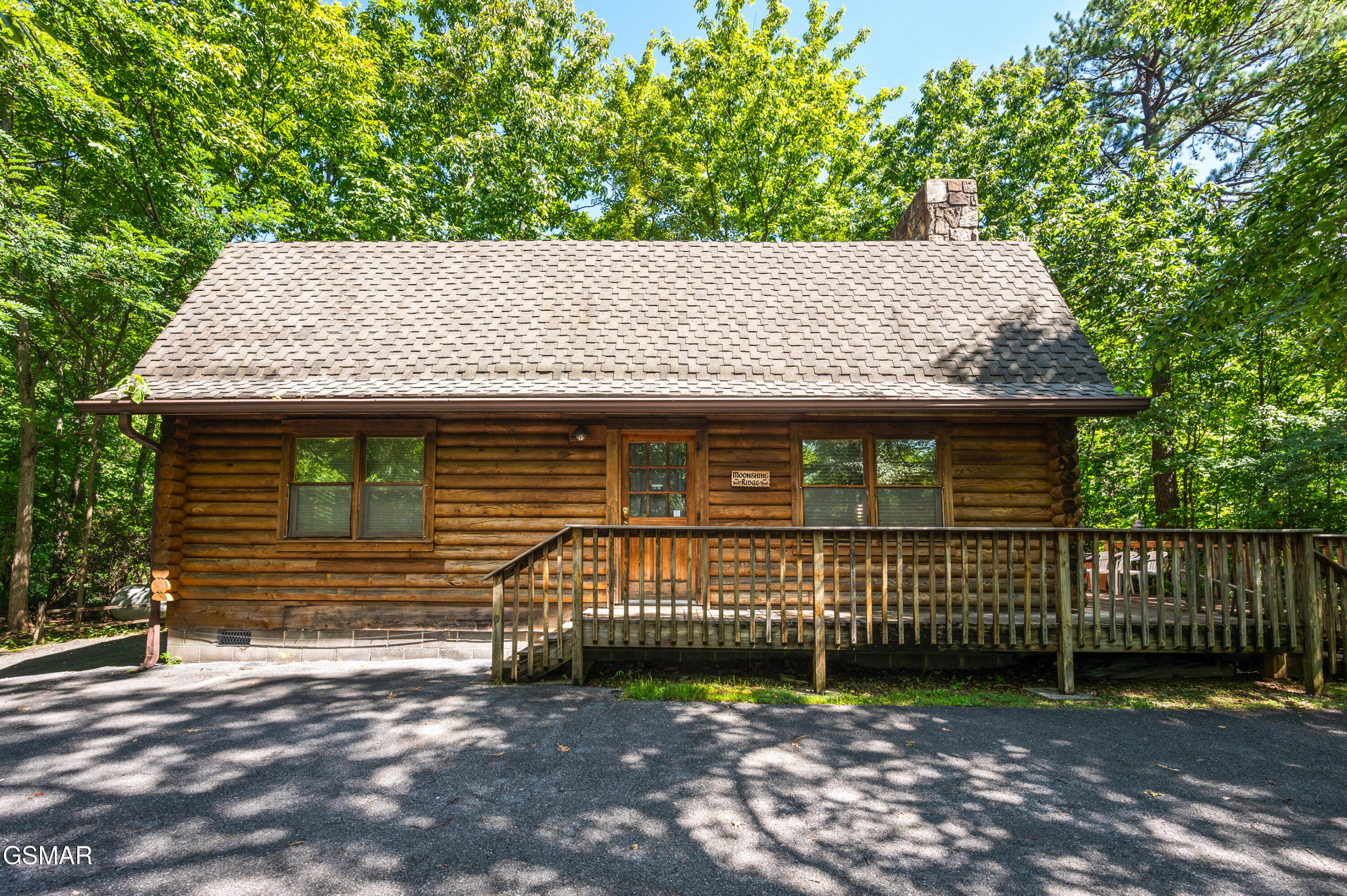 Gatlinburg, Tennessee, 37738, United States, 2 Bedrooms Bedrooms, ,2 BathroomsBathrooms,Residential,For Sale,1935267