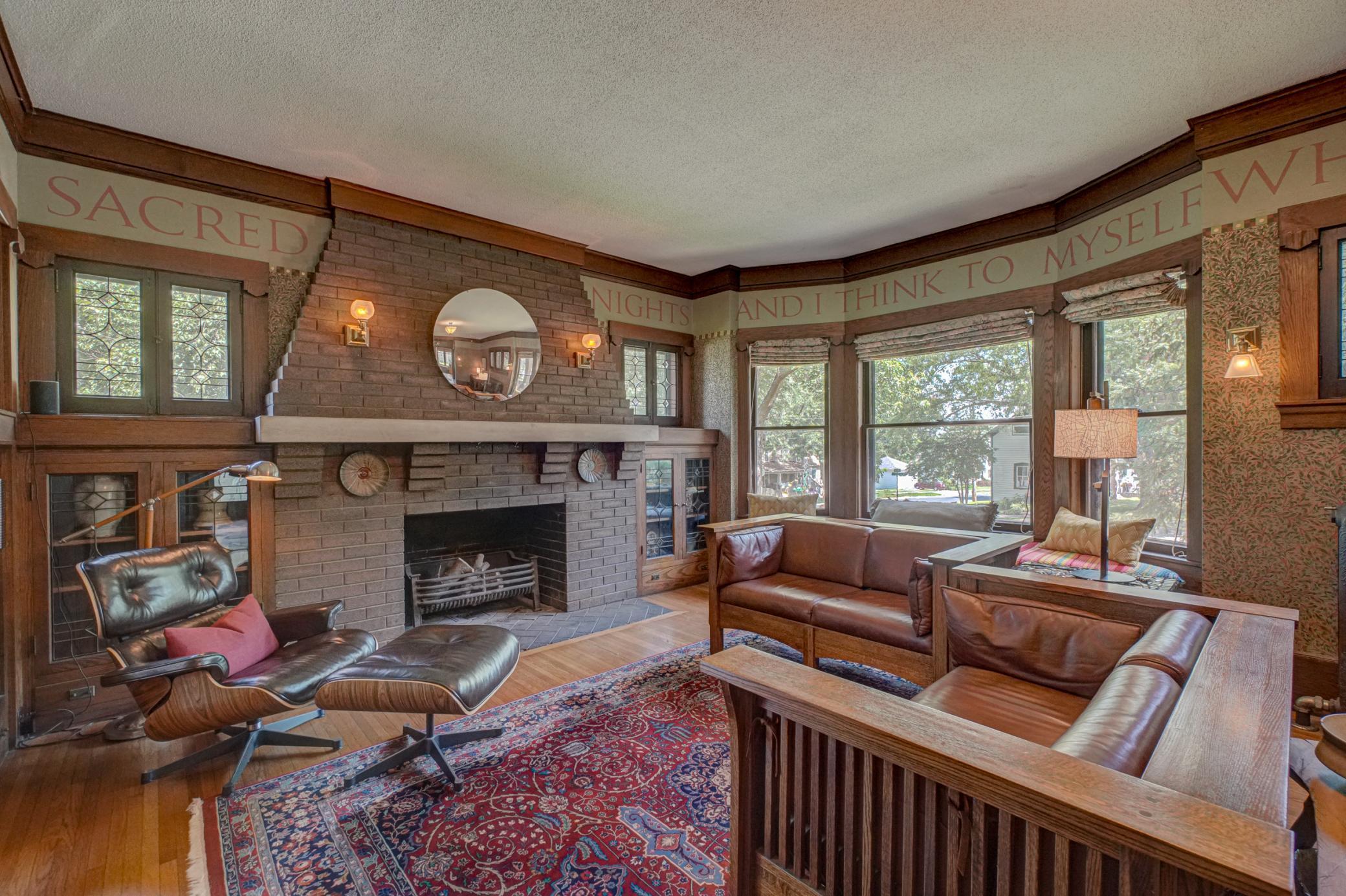 Stillwater, Minnesota, 55082, United States, 4 Bedrooms Bedrooms, ,2 BathroomsBathrooms,Residential,For Sale,1916942