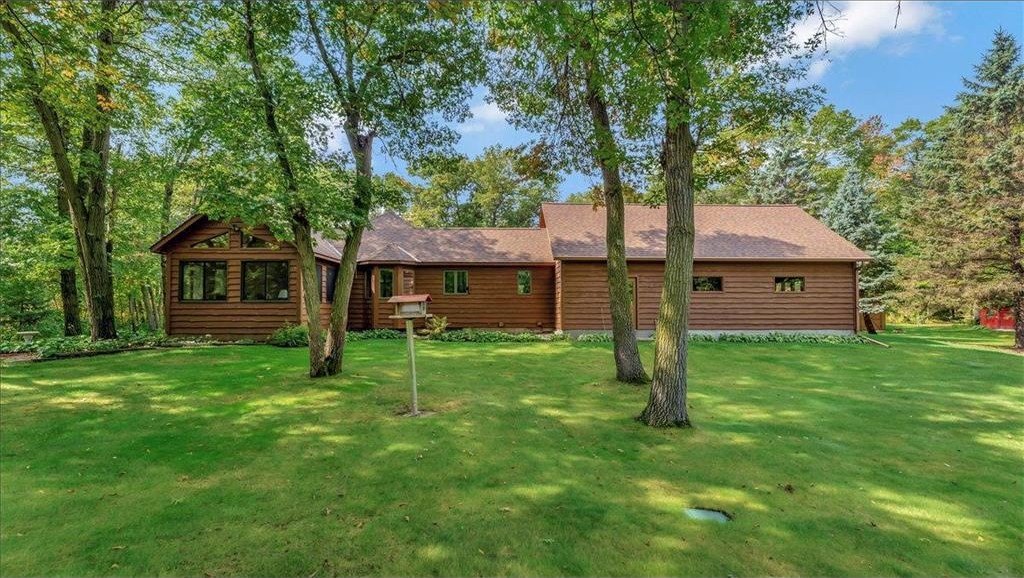 Saint Cloud, Minnesota, 56301, United States, 2 Bedrooms Bedrooms, ,3 BathroomsBathrooms,Residential,For Sale,1978189