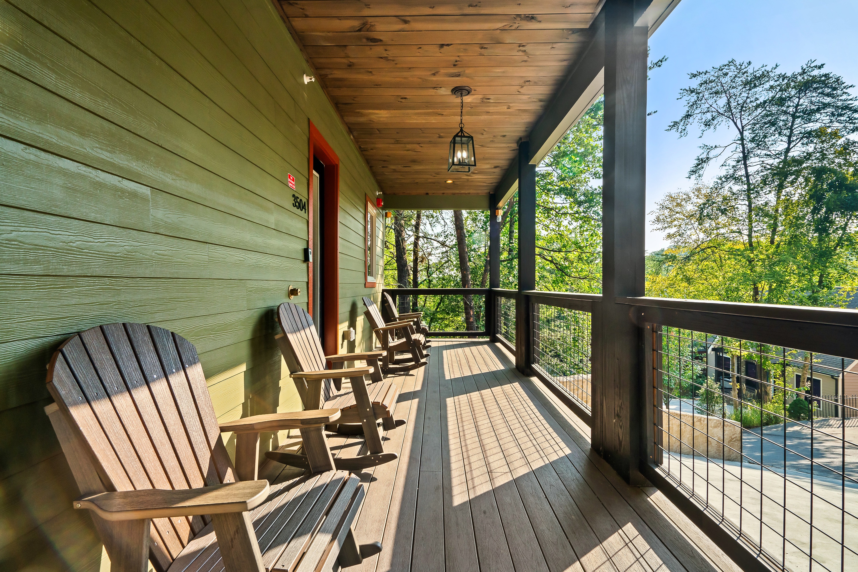 Pigeon Forge, Tennessee, 37862, United States, 4 Bedrooms Bedrooms, ,6 BathroomsBathrooms,Residential,For Sale,1921550