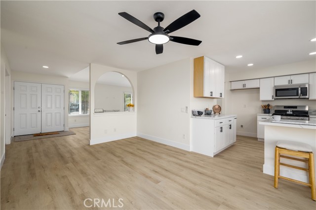 Lake Elsinore, California, 92530, United States, 3 Bedrooms Bedrooms, ,2 BathroomsBathrooms,Residential,For Sale,1942954