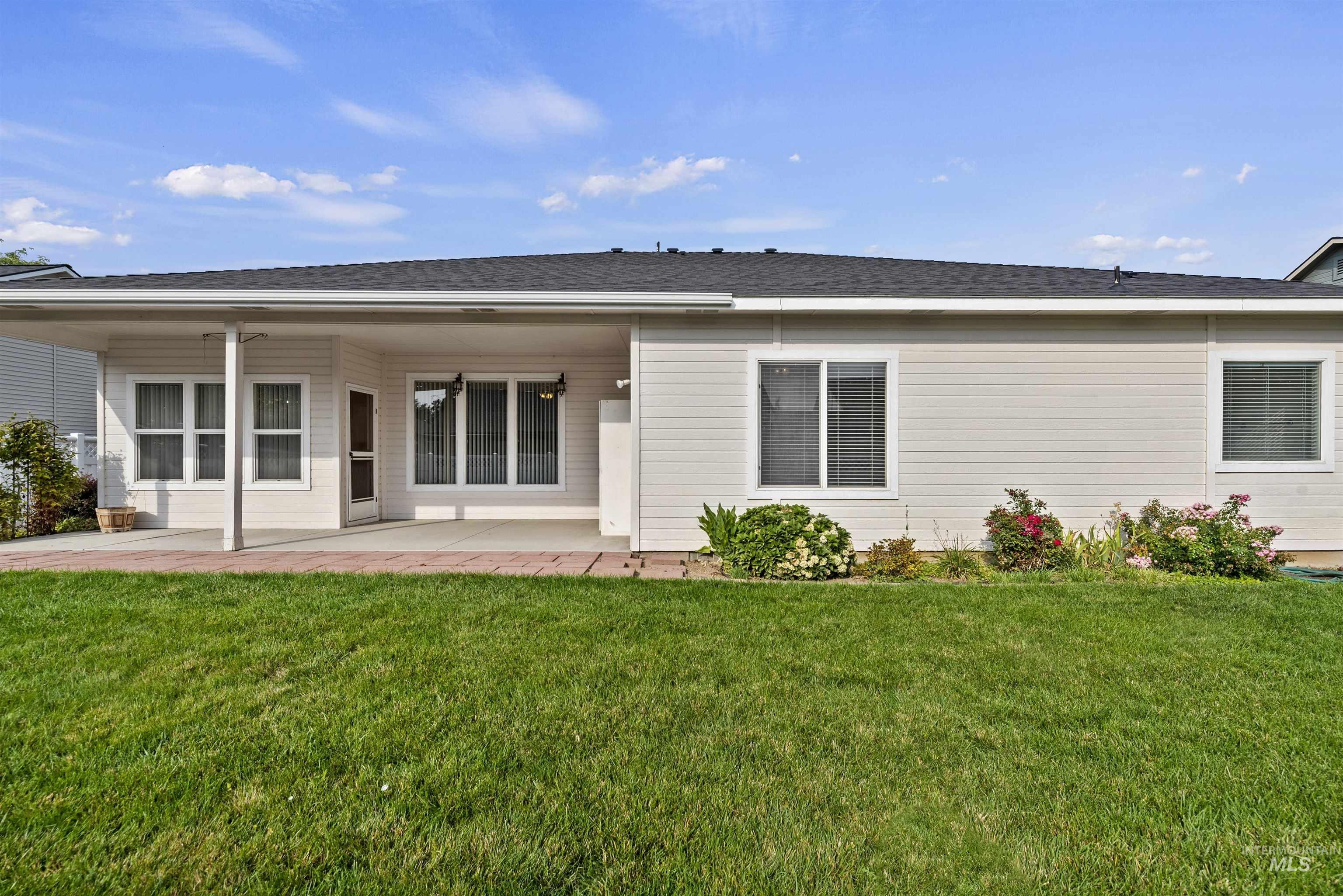 Meridian, Idaho, 83646-8306, United States, 4 Bedrooms Bedrooms, ,Residential,For Sale,1941739