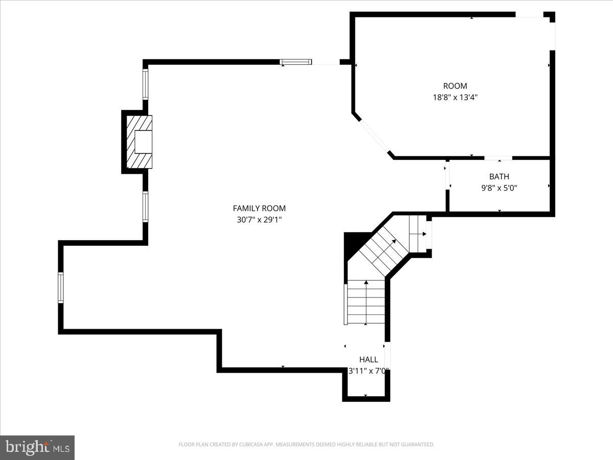 Hamilton, Virginia, 20158, United States, 4 Bedrooms Bedrooms, ,5 BathroomsBathrooms,Residential,For Sale,1987096