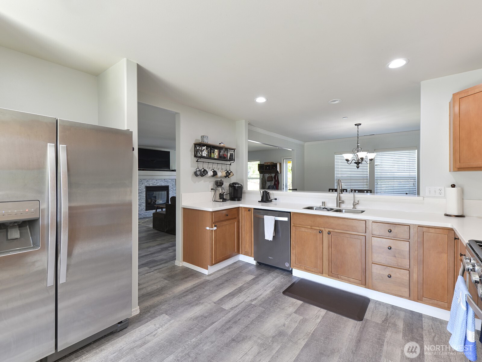 Dupont, Washington, 98327, United States, 4 Bedrooms Bedrooms, ,3 BathroomsBathrooms,Residential,For Sale,1897327