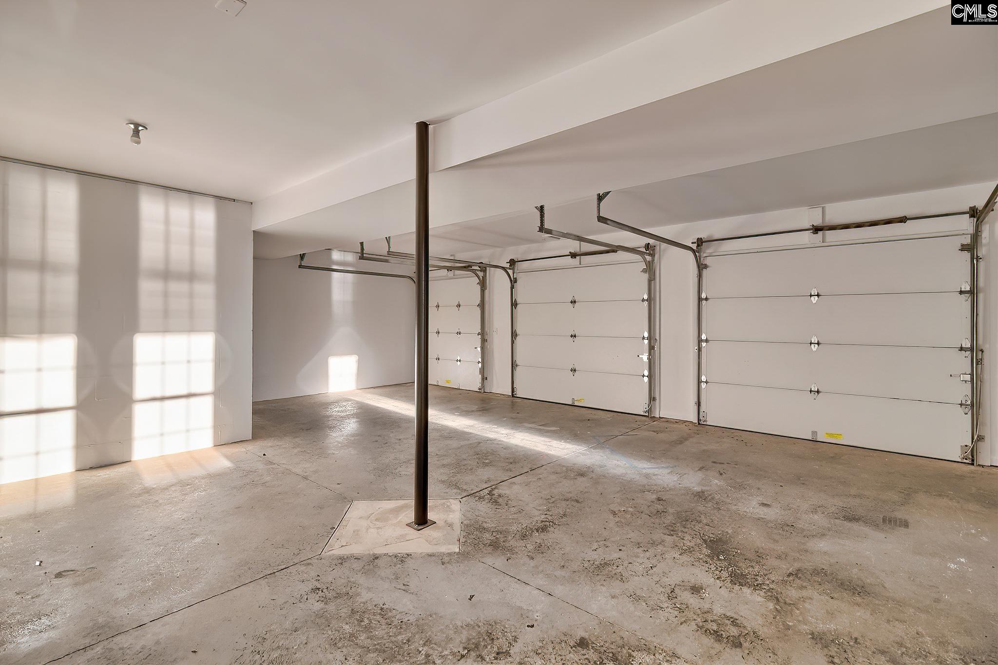 Lexington, South Carolina, 29072, United States, 4 Bedrooms Bedrooms, ,6 BathroomsBathrooms,Residential,For Sale,1987899