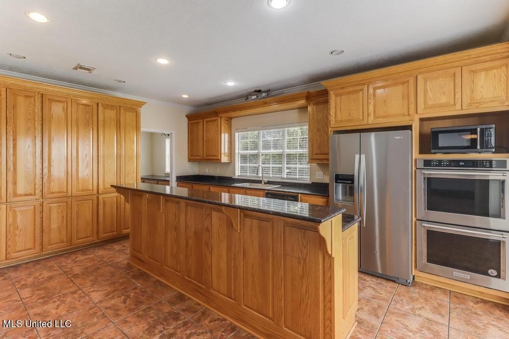 Pass Christian, Mississippi, 39571, United States, 4 Bedrooms Bedrooms, ,4 BathroomsBathrooms,Residential,For Sale,1944880