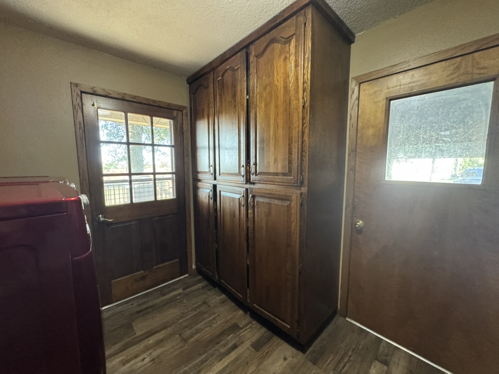 Pierce City, Missouri, 65723, United States, 2 Bedrooms Bedrooms, ,2 BathroomsBathrooms,Residential,For Sale,1987385