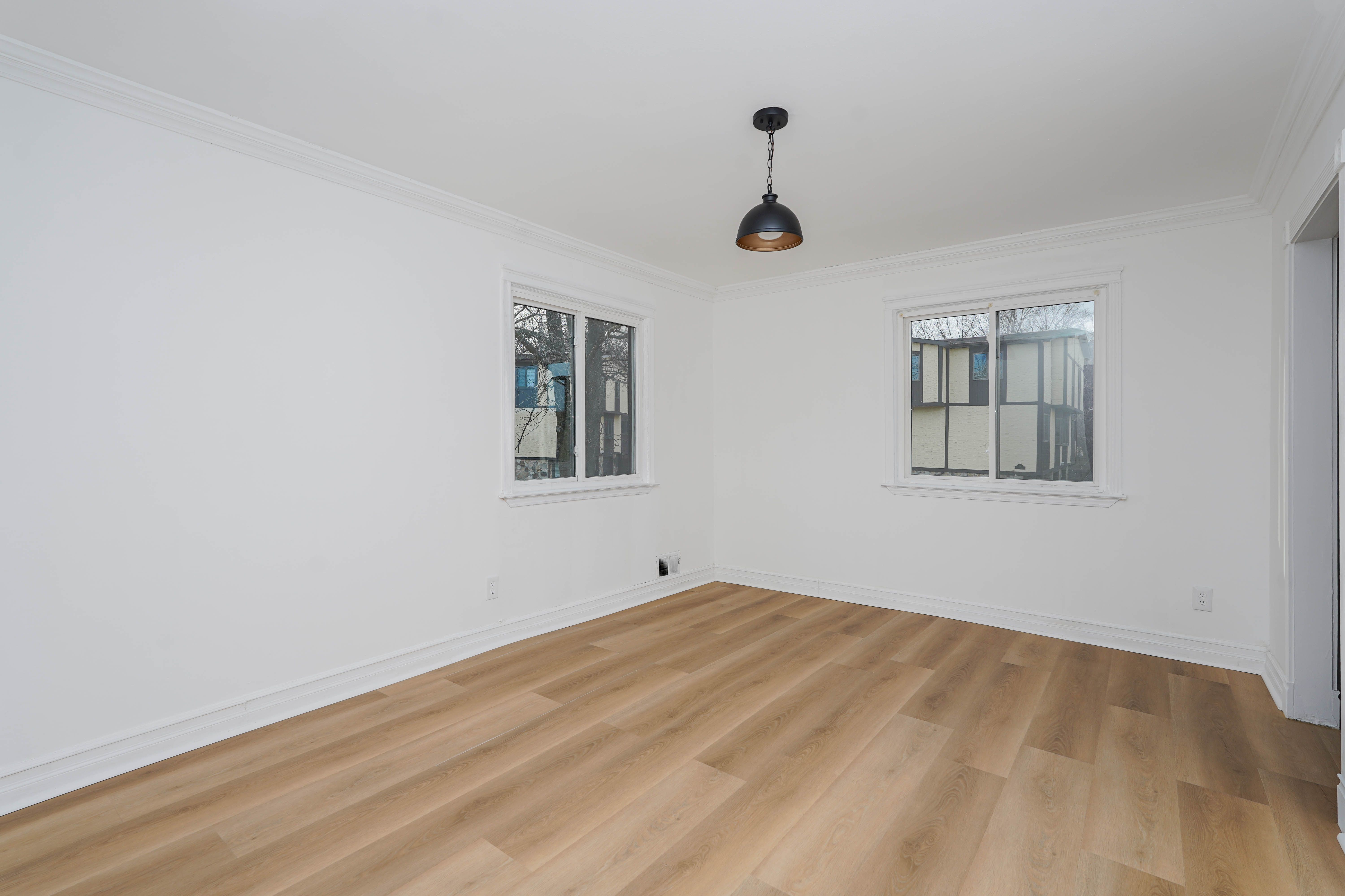 Staten Island, New York, 10314, United States, 3 Bedrooms Bedrooms, ,2 BathroomsBathrooms,Residential,For Sale,1924419