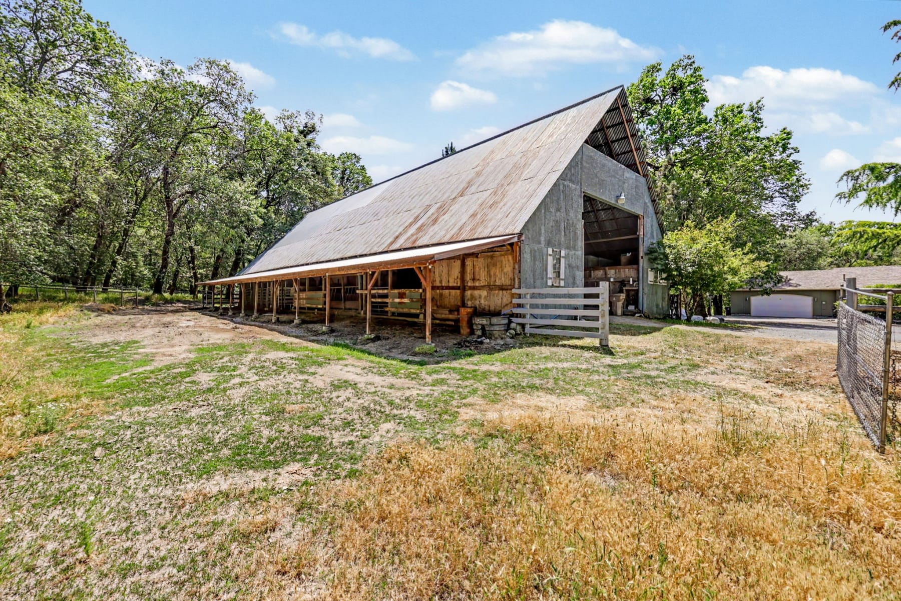  7833 Lower River Road Grants Pass, OR 97526 - 物件實景