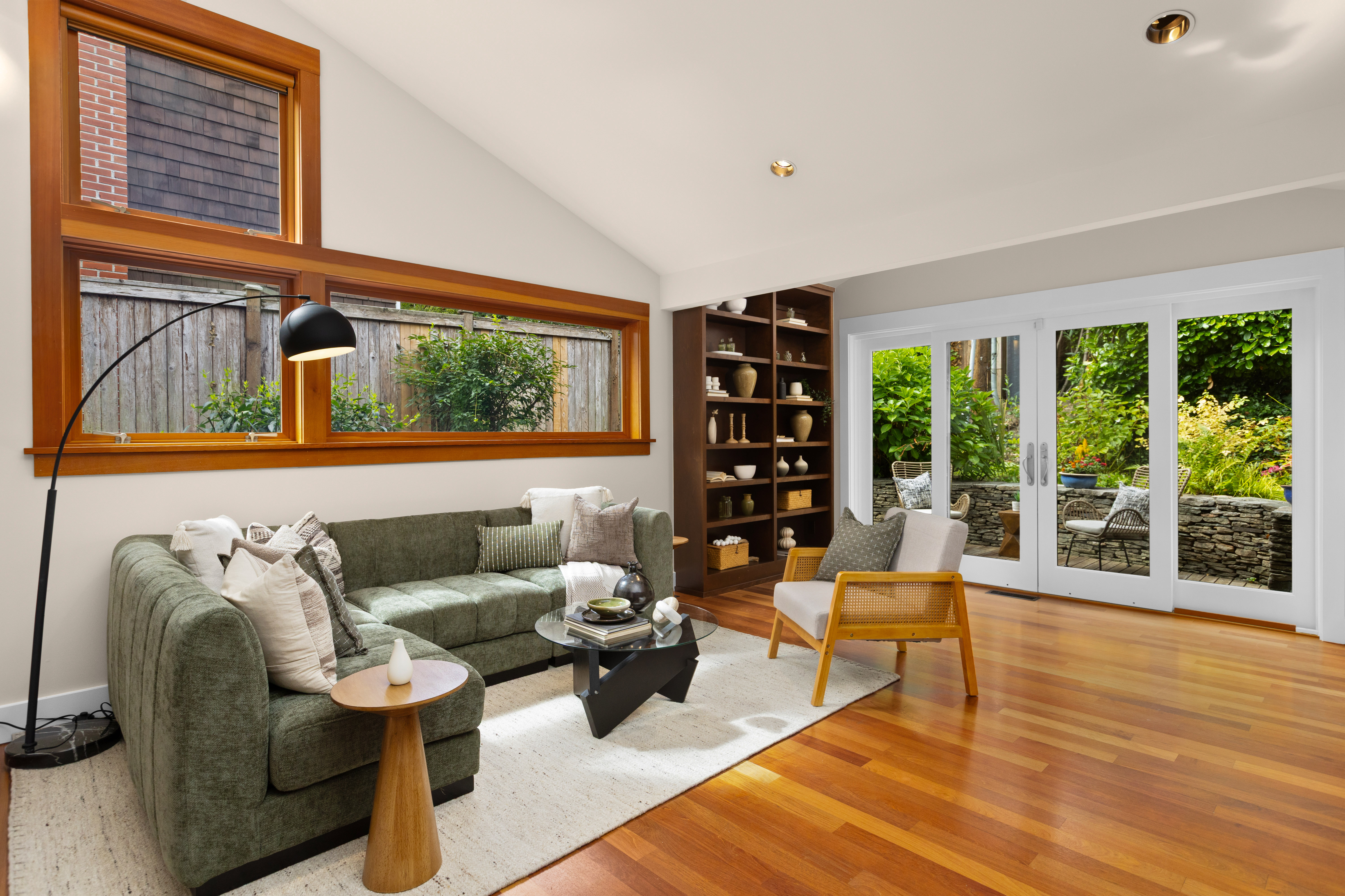  2223 39th Ave E, Seattle, WA 98112 - 物件實景