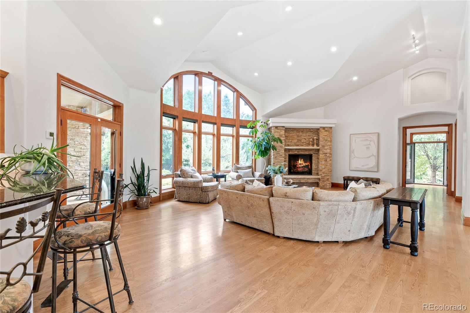 Littleton, Colorado, 80120, United States, 6 Bedrooms Bedrooms, ,7 BathroomsBathrooms,Residential,For Sale,1902050