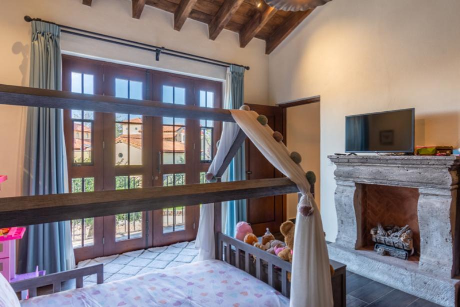 San Miguel de Allende, Guanajuato, 37893, Mexico, 4 Bedrooms Bedrooms, ,4 BathroomsBathrooms,Residential,For Sale,1806112