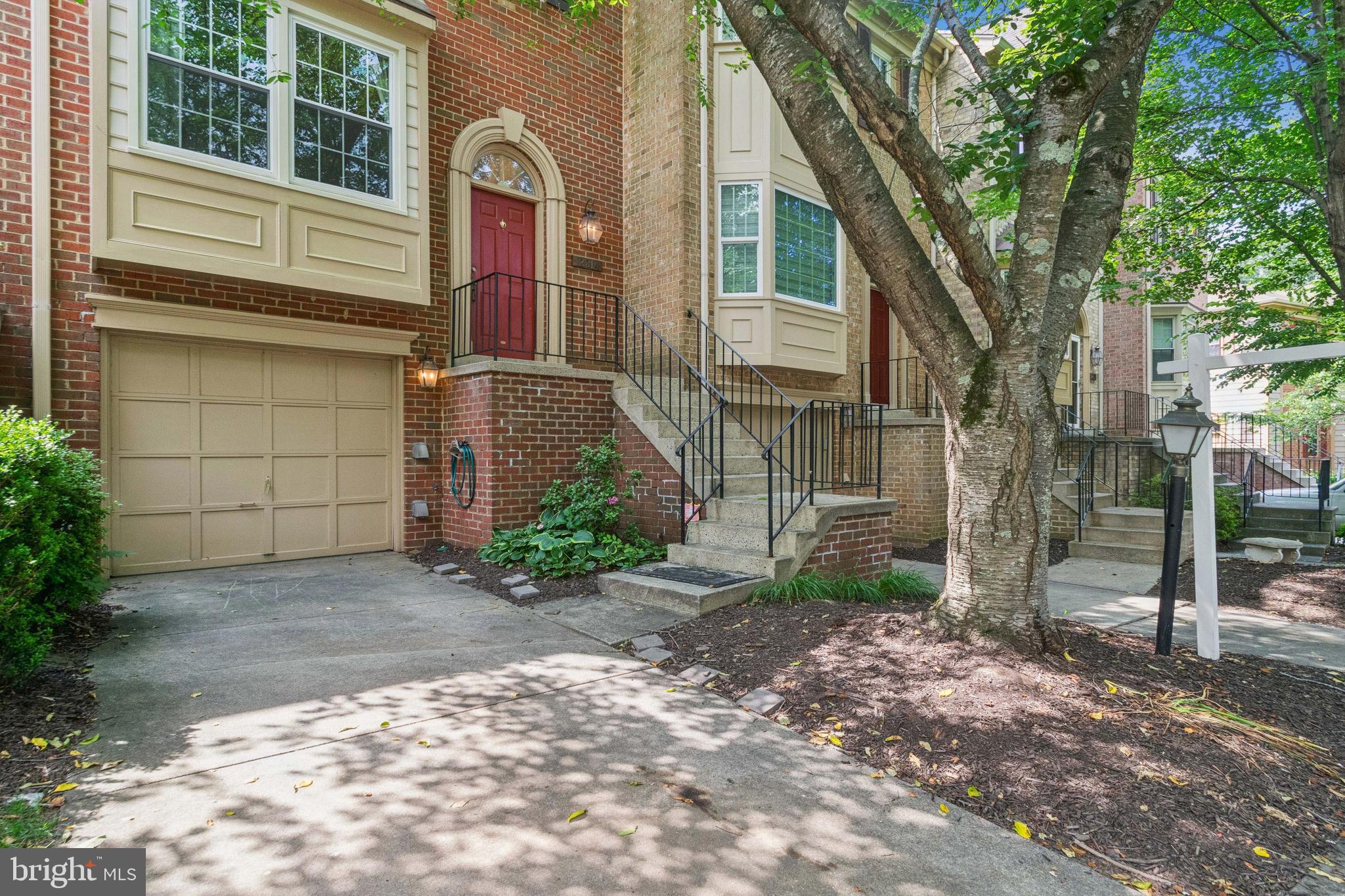 North Potomac, Maryland, 20878, United States, 3 Bedrooms Bedrooms, ,4 BathroomsBathrooms,Residential,For Sale,1923950