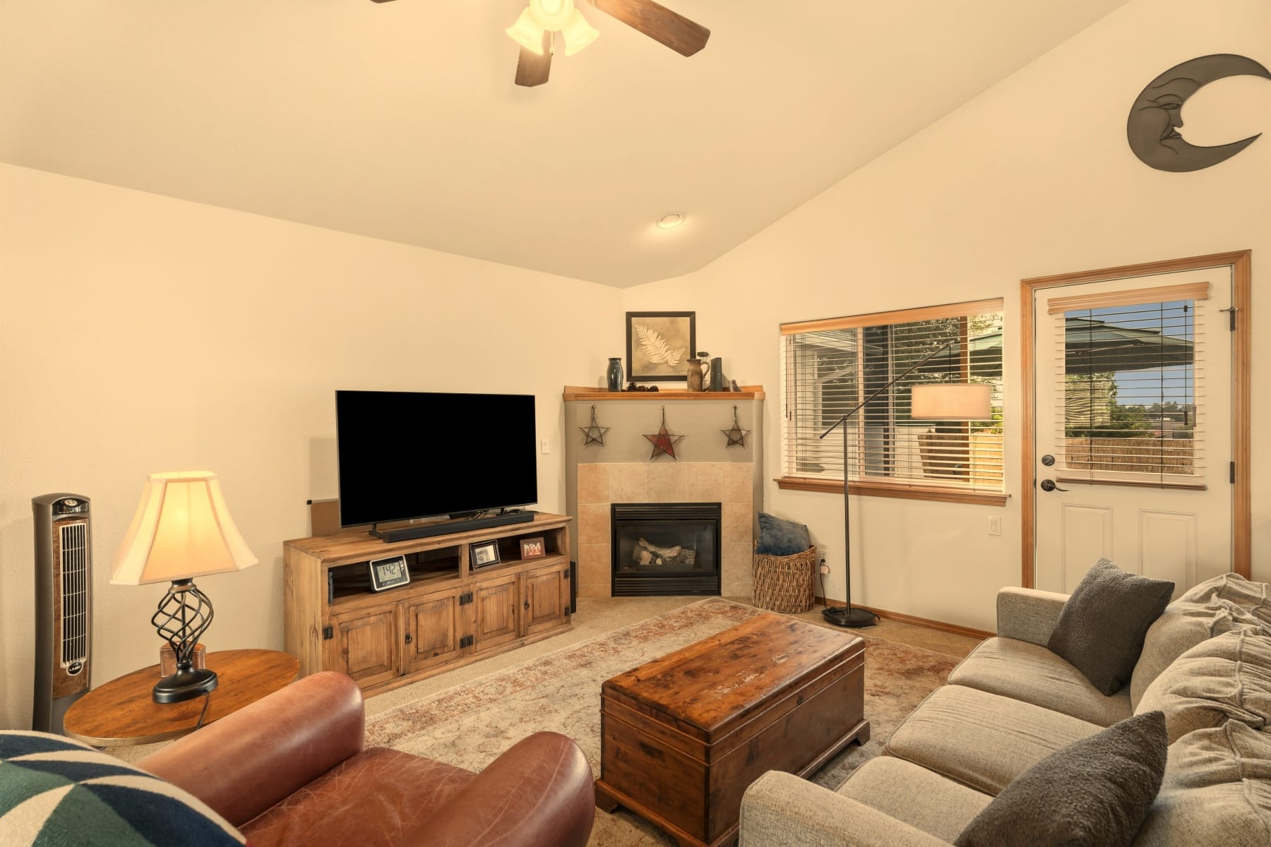  438 NW 19th #UNIT 55 Redmond, OR 97756 - 物件實景