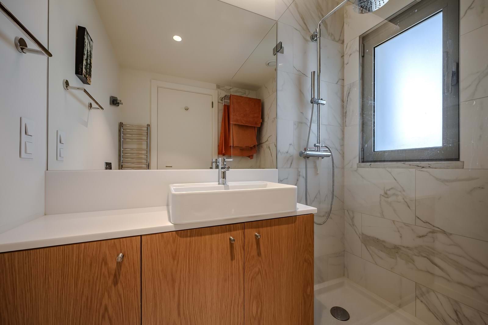 Seixal, Setúbal, 2840-244, PT, 3 Bedrooms Bedrooms, ,3 BathroomsBathrooms,Residential,For Sale,1819381