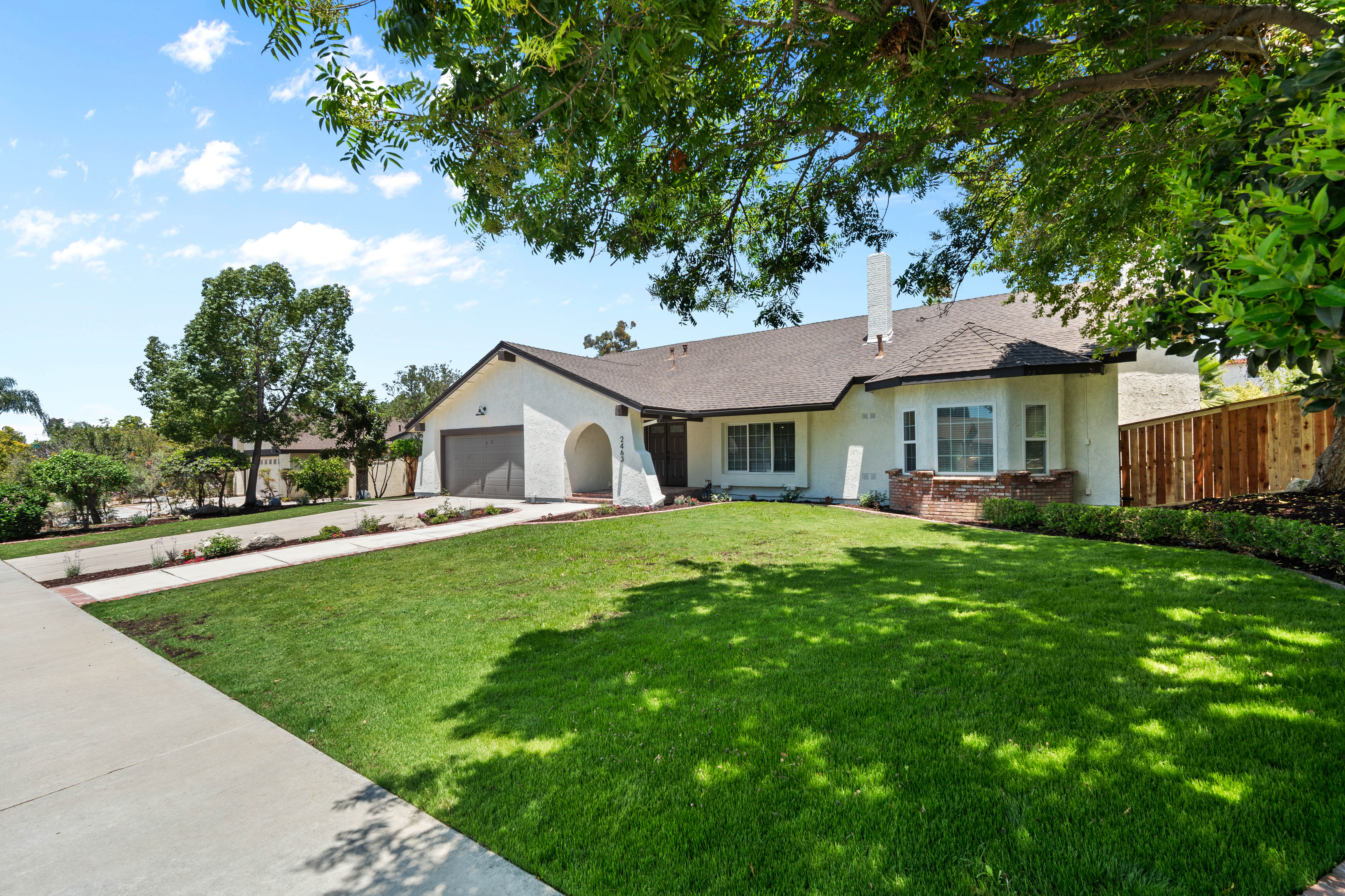  2463 Falling Oak Drive, Riverside, CA 92506 - 物件實景
