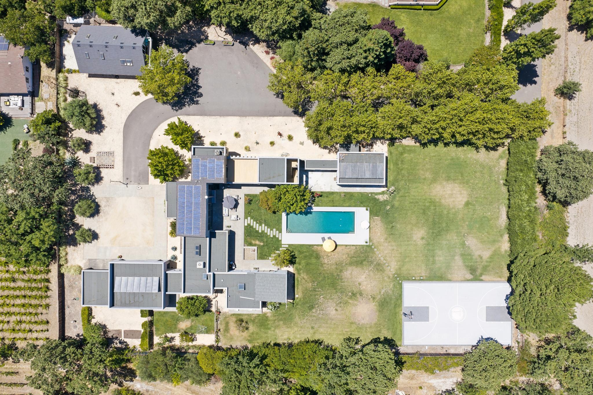  MODERN WINE COUNTRY ESTATE - 物件實景
