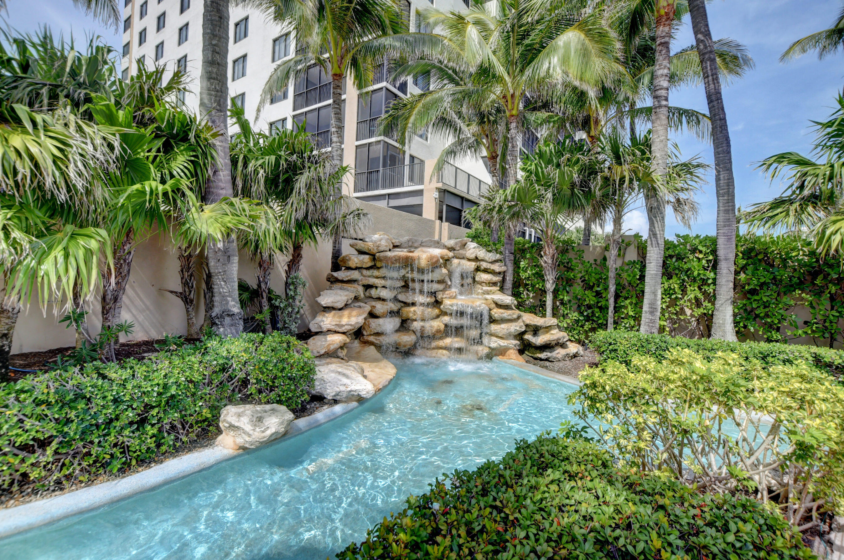 Highland Beach, Florida, 33487, United States, 2 Bedrooms Bedrooms, ,2 BathroomsBathrooms,Residential,For Sale,1907746