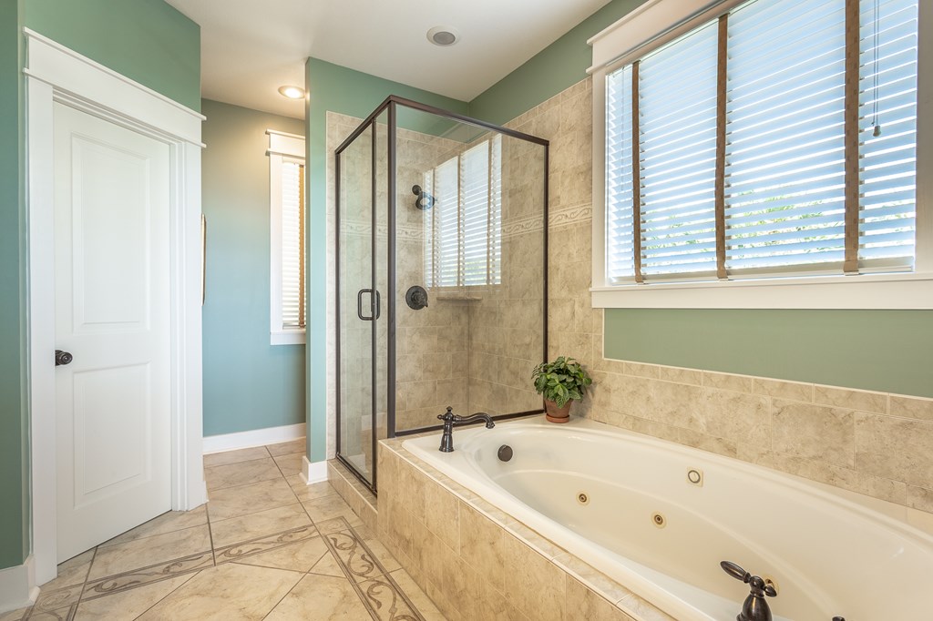 Saint George Island, Florida, 32328, United States, 5 Bedrooms Bedrooms, ,6 BathroomsBathrooms,Residential,For Sale,1976248